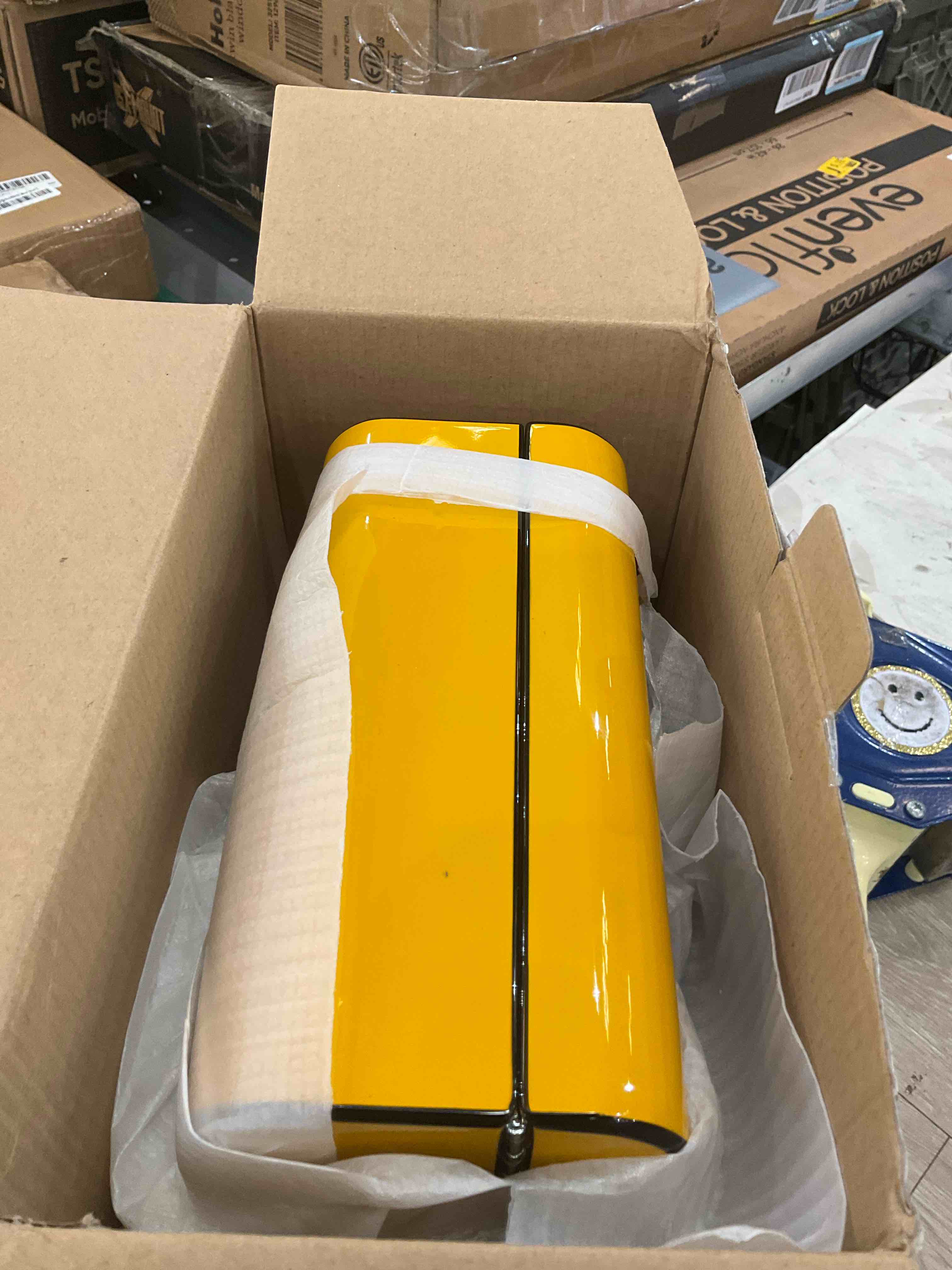 https://s3.amazonaws.com/lotting-images-prod/BargainHunt/EXS01439305_1719339836273.jpeg