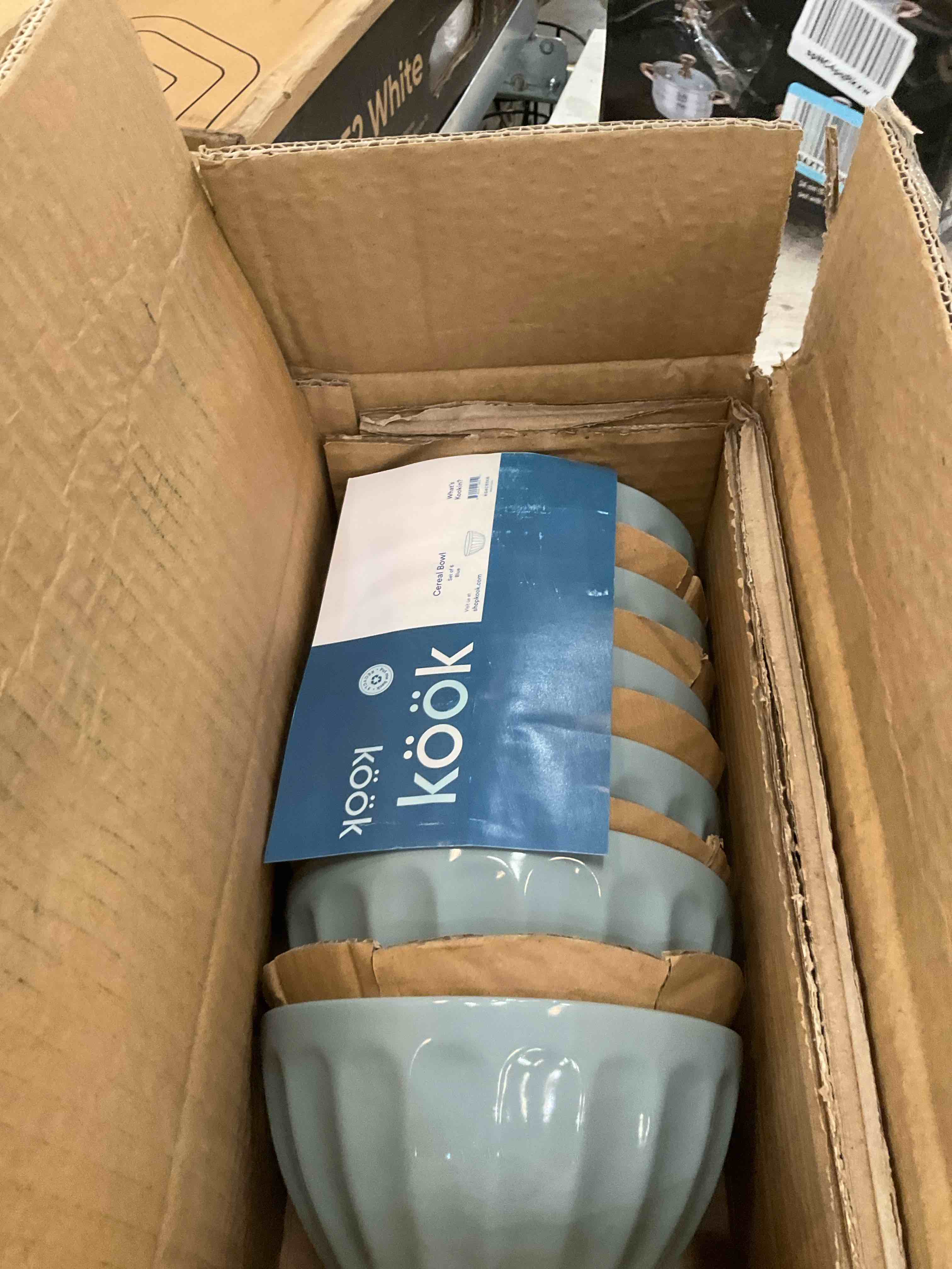 https://s3.amazonaws.com/lotting-images-prod/BargainHunt/EXS01439315_1719341322261.jpeg