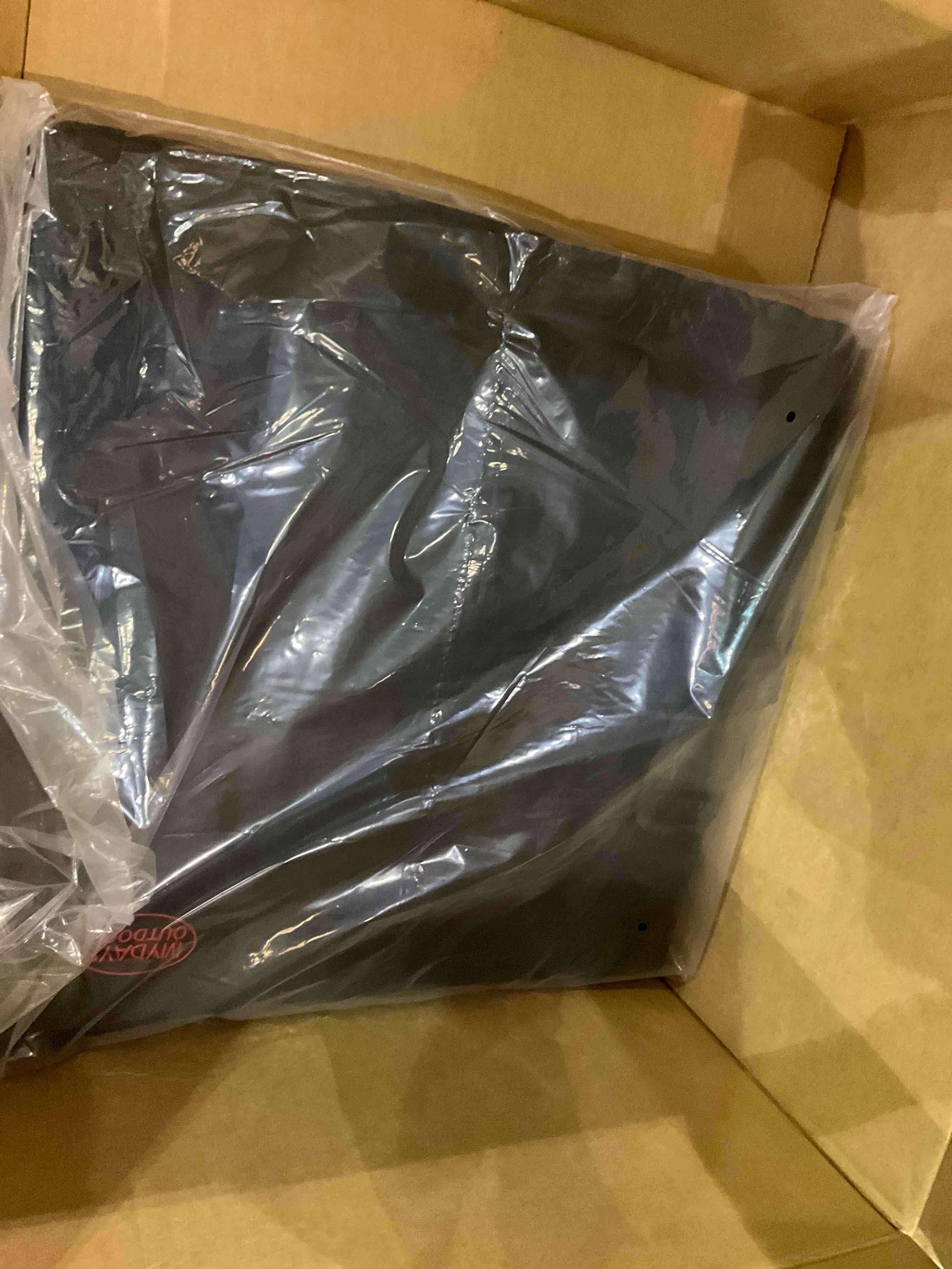 https://s3.amazonaws.com/lotting-images-prod/BargainHunt/EXS01440091_1717511527182.jpeg