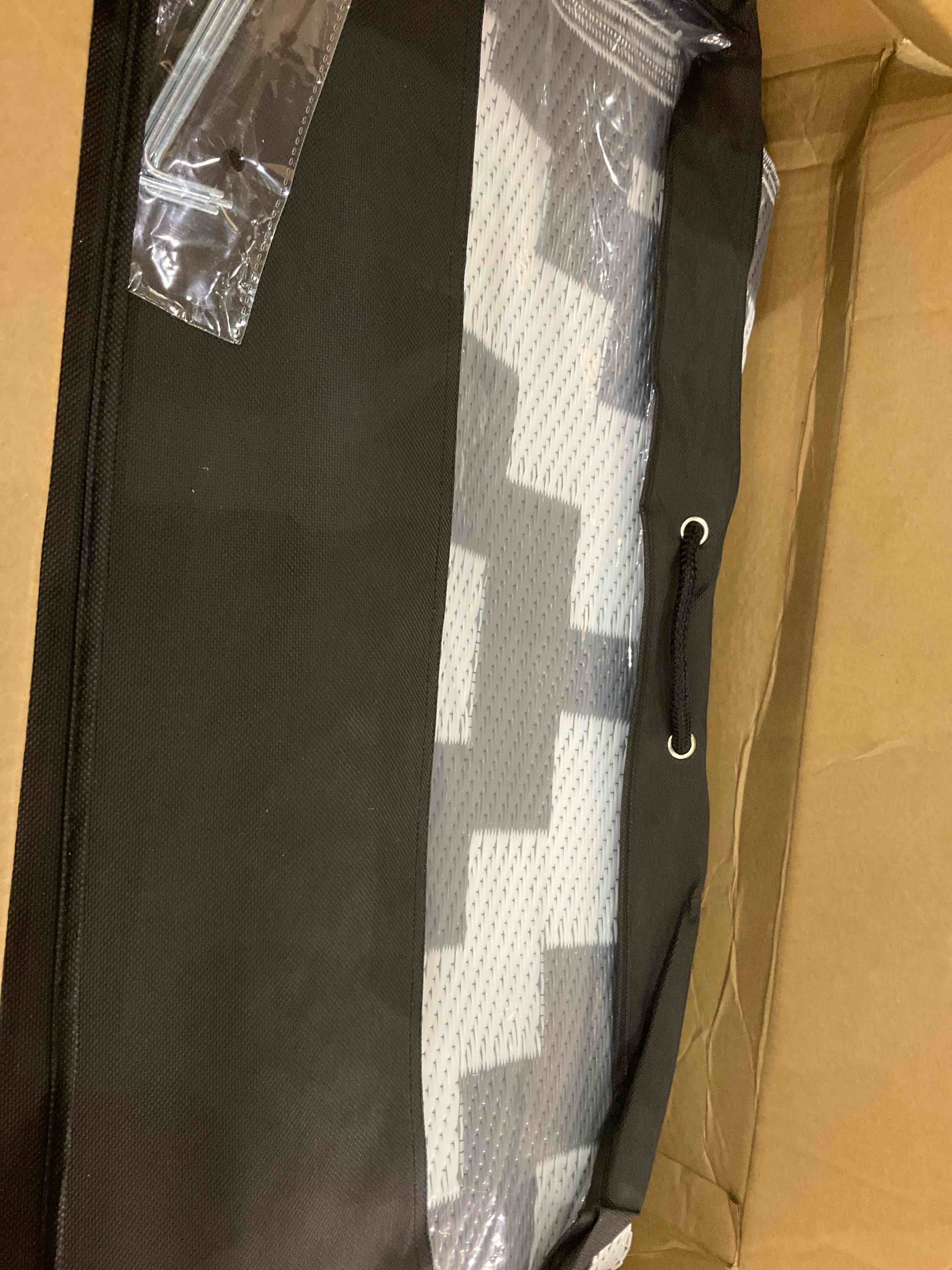 https://s3.amazonaws.com/lotting-images-prod/BargainHunt/EXS01440152_1717586843717.jpeg