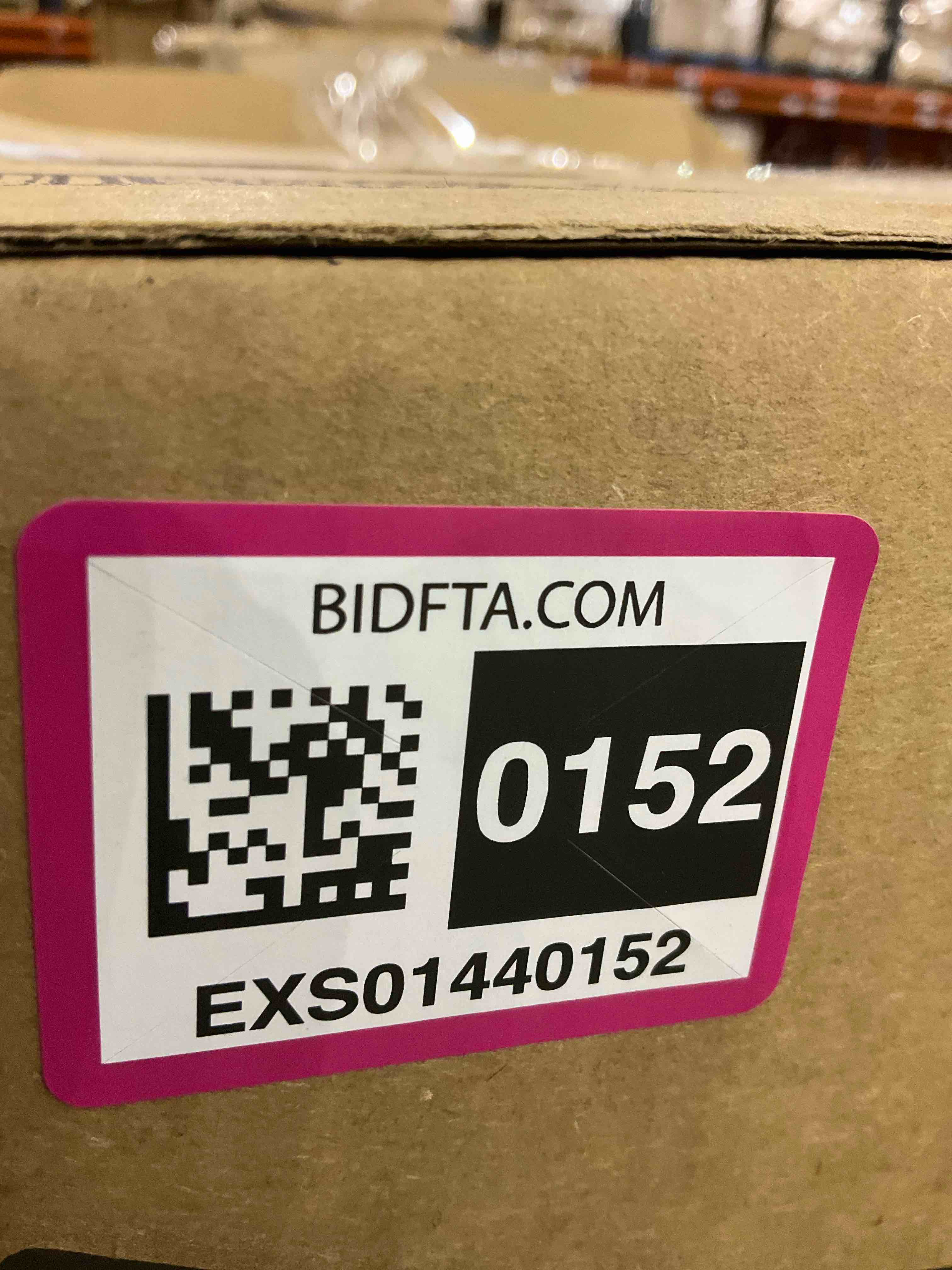 https://s3.amazonaws.com/lotting-images-prod/BargainHunt/EXS01440152_1717586877029.jpeg