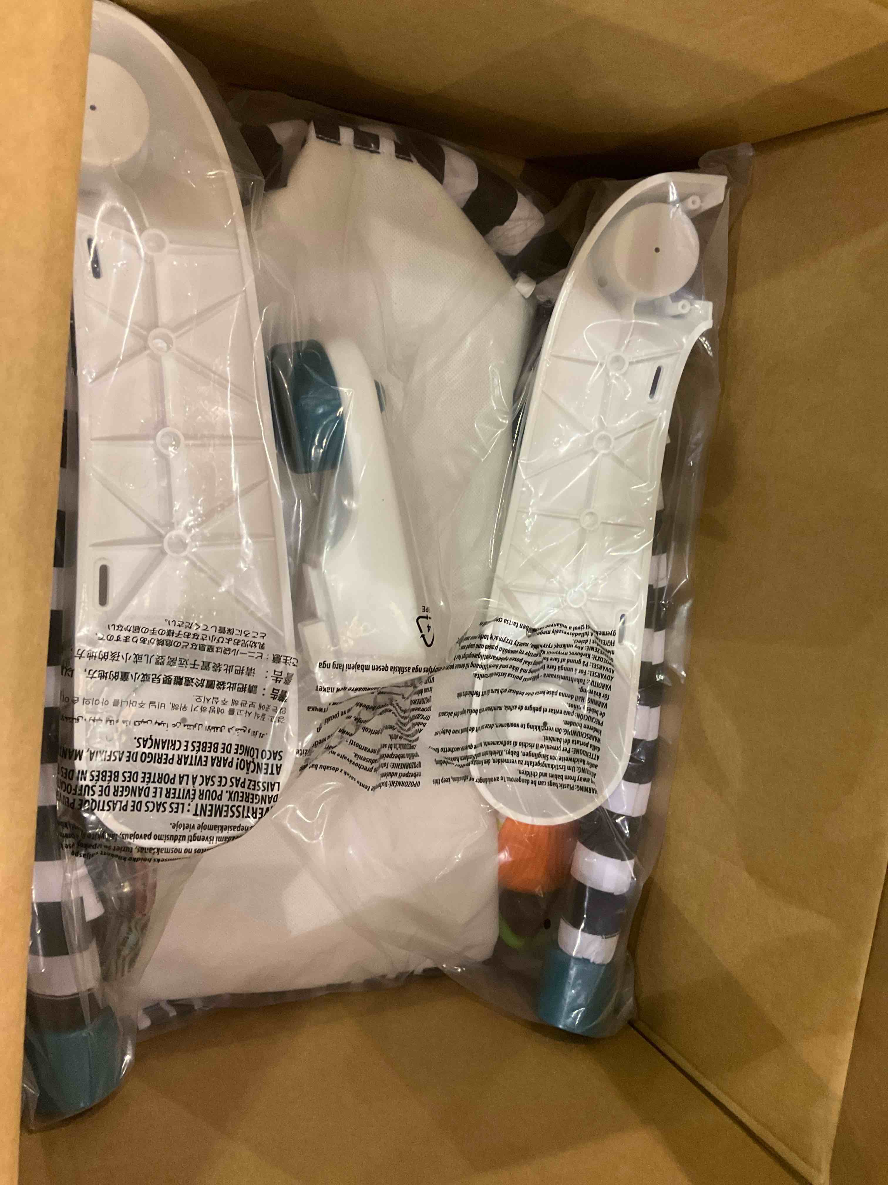 Fisher-Price Baby Activity Mat Glow and Grow Kick & Play Piano Gym, Portable Musical Toy with Smart Stages Learning, Ages 0+ Months, Blue