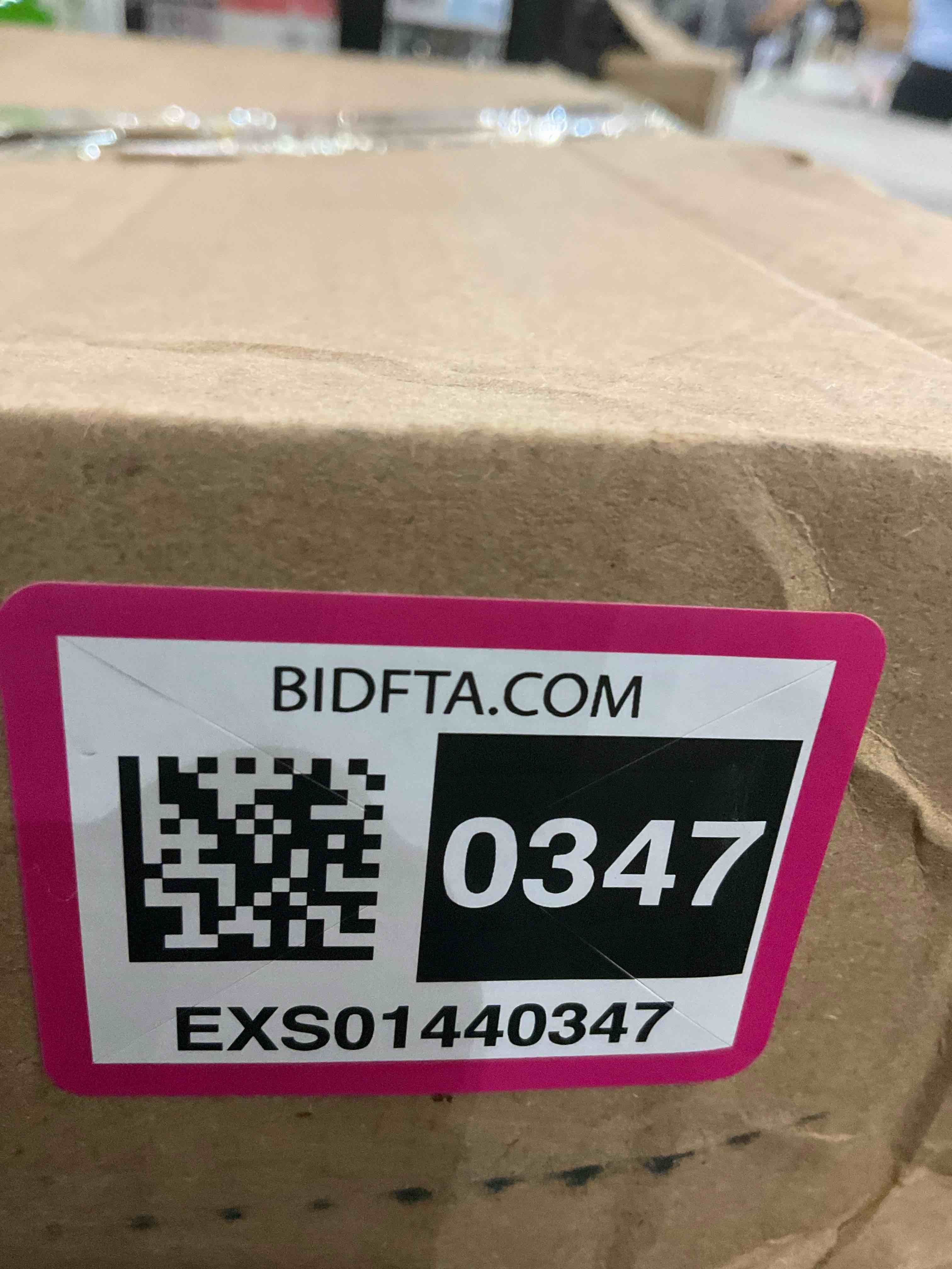 https://s3.amazonaws.com/lotting-images-prod/BargainHunt/EXS01440347_1717767897127.jpeg