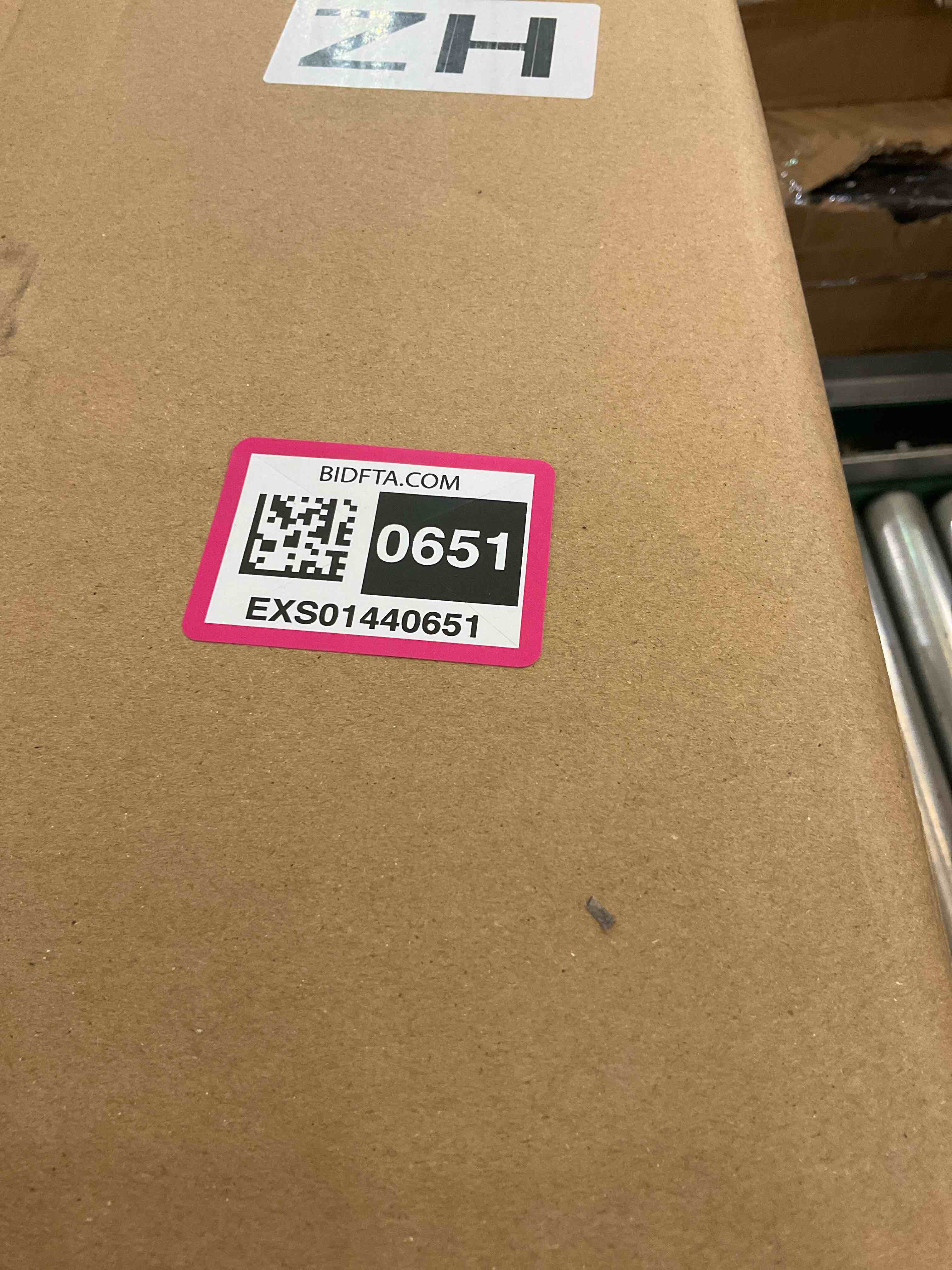 https://s3.amazonaws.com/lotting-images-prod/BargainHunt/EXS01440651_1717519895251.jpeg