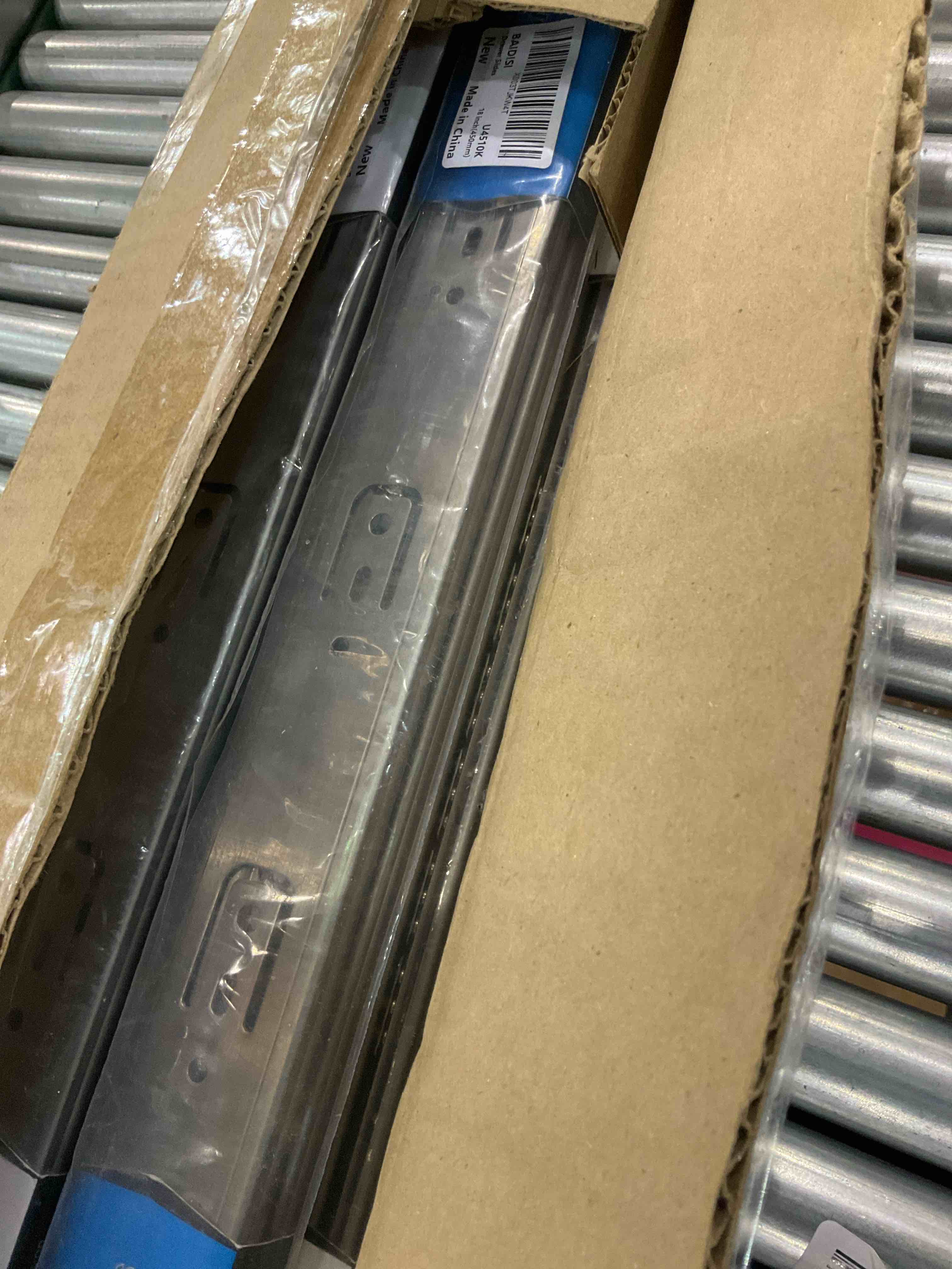 https://s3.amazonaws.com/lotting-images-prod/BargainHunt/EXS01440814_1717602707703.jpeg