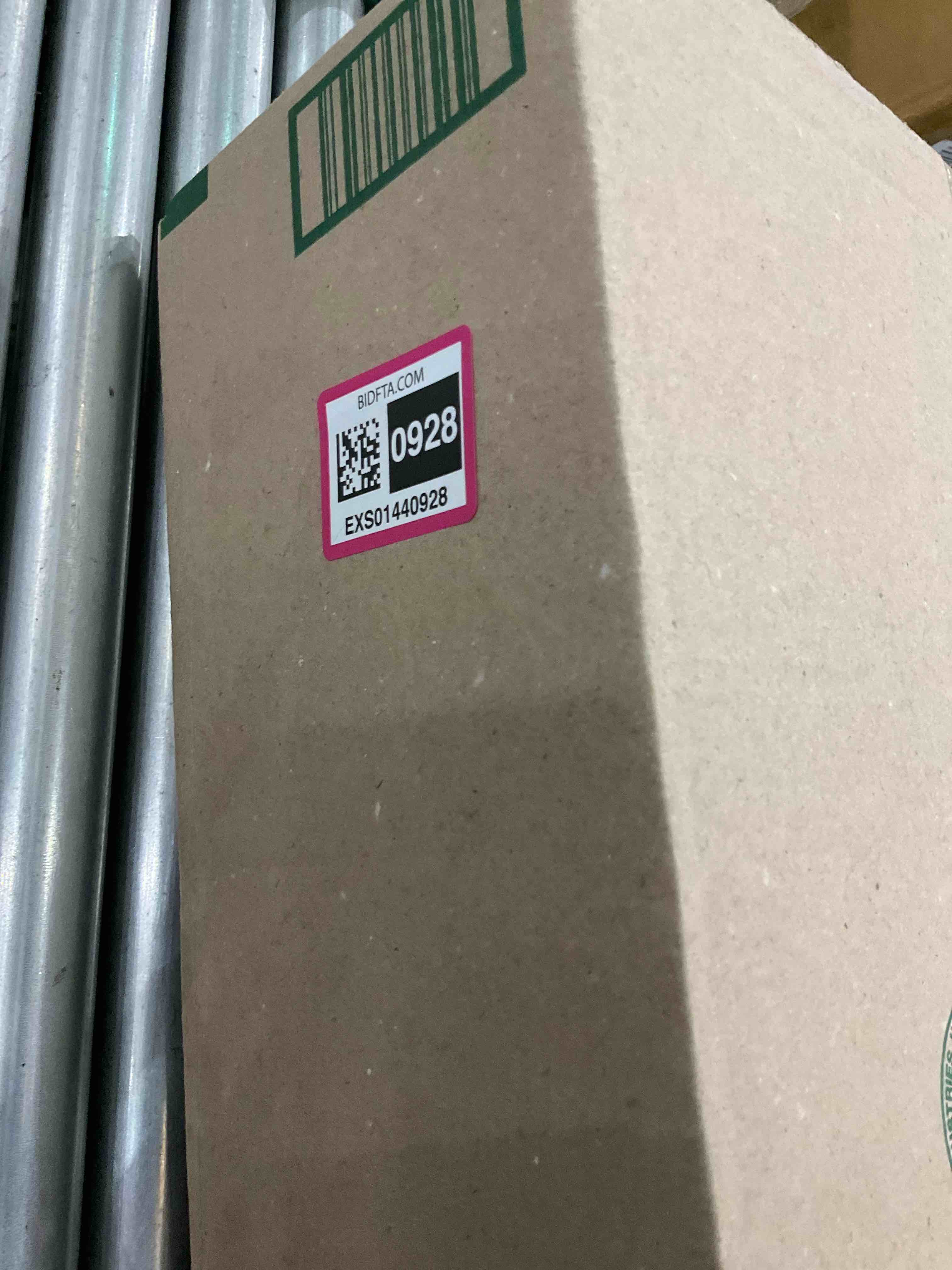 https://s3.amazonaws.com/lotting-images-prod/BargainHunt/EXS01440928_1717682322102.jpeg