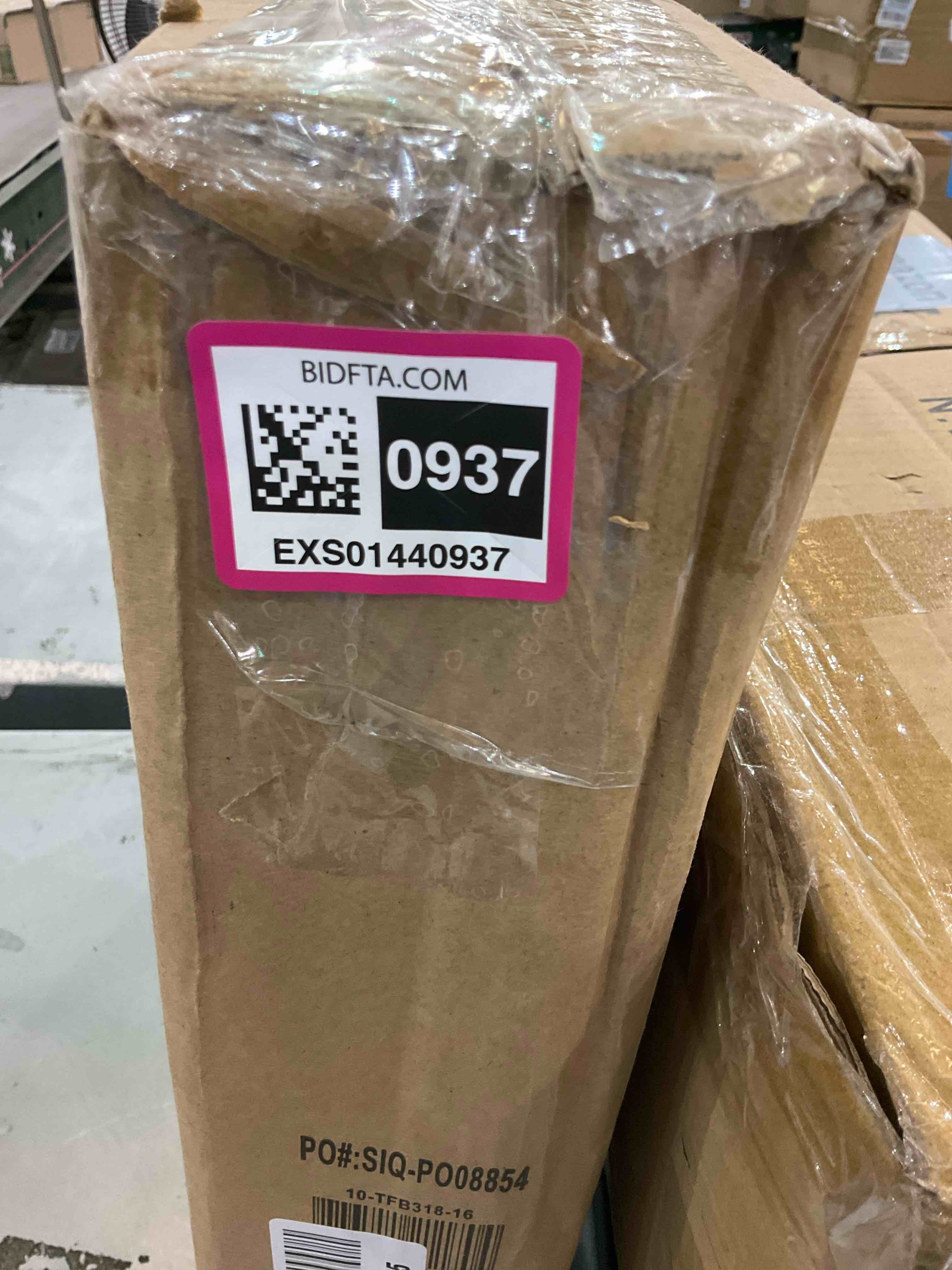 https://s3.amazonaws.com/lotting-images-prod/BargainHunt/EXS01440937_1717683396190.jpeg