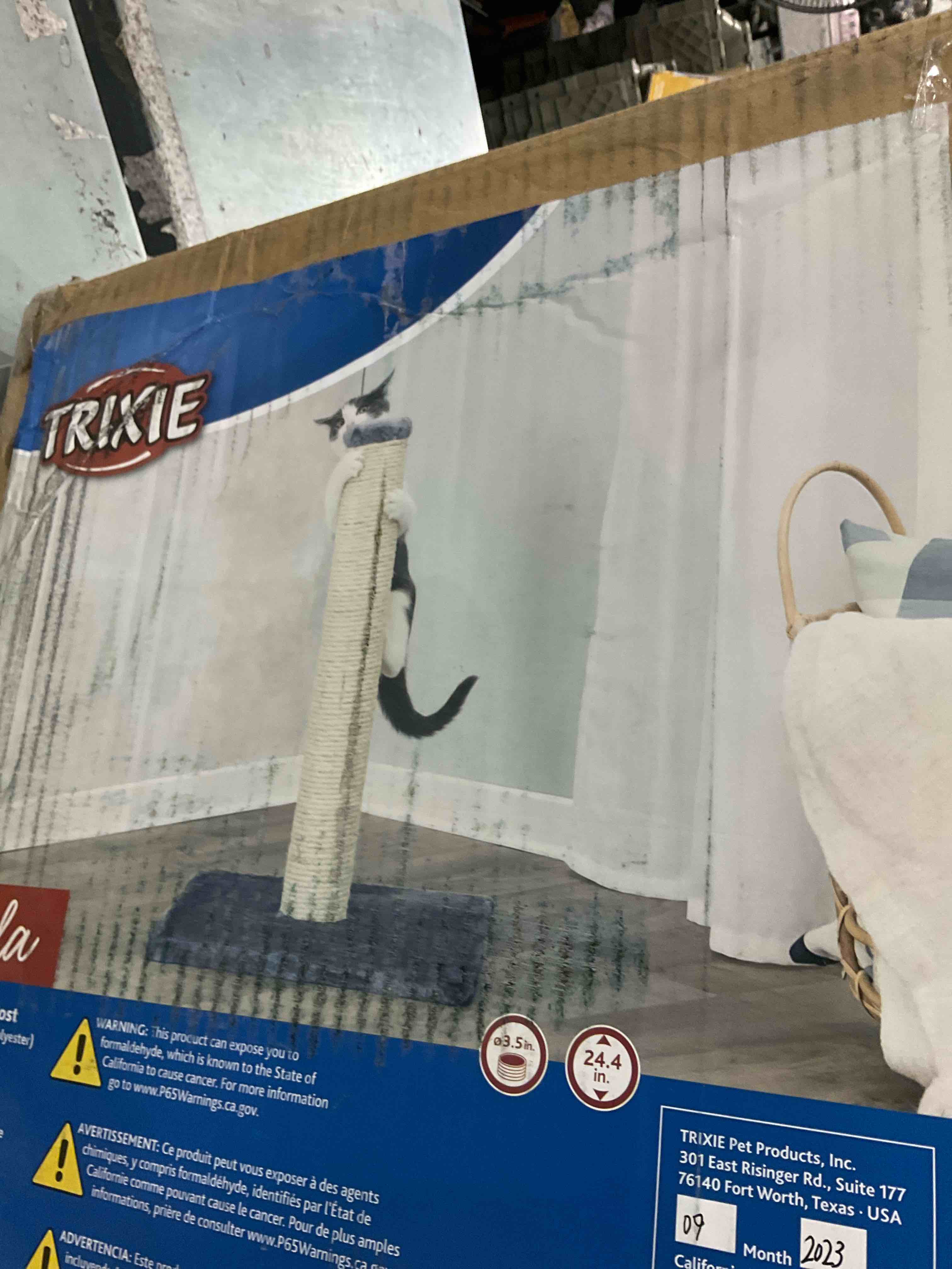 https://s3.amazonaws.com/lotting-images-prod/BargainHunt/EXS01440940_1717683702479.jpeg