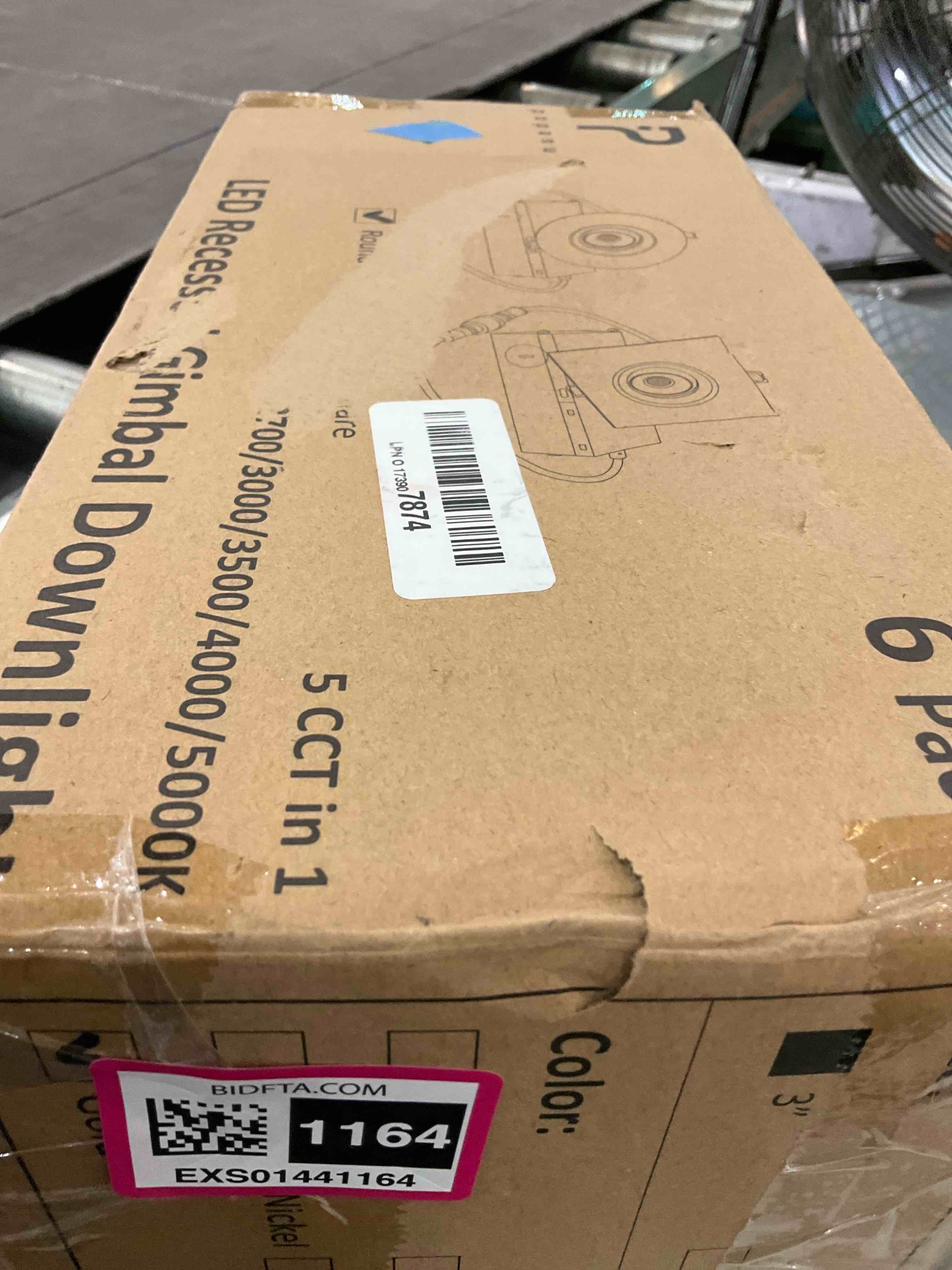 https://s3.amazonaws.com/lotting-images-prod/BargainHunt/EXS01441164_1718124903491.jpeg