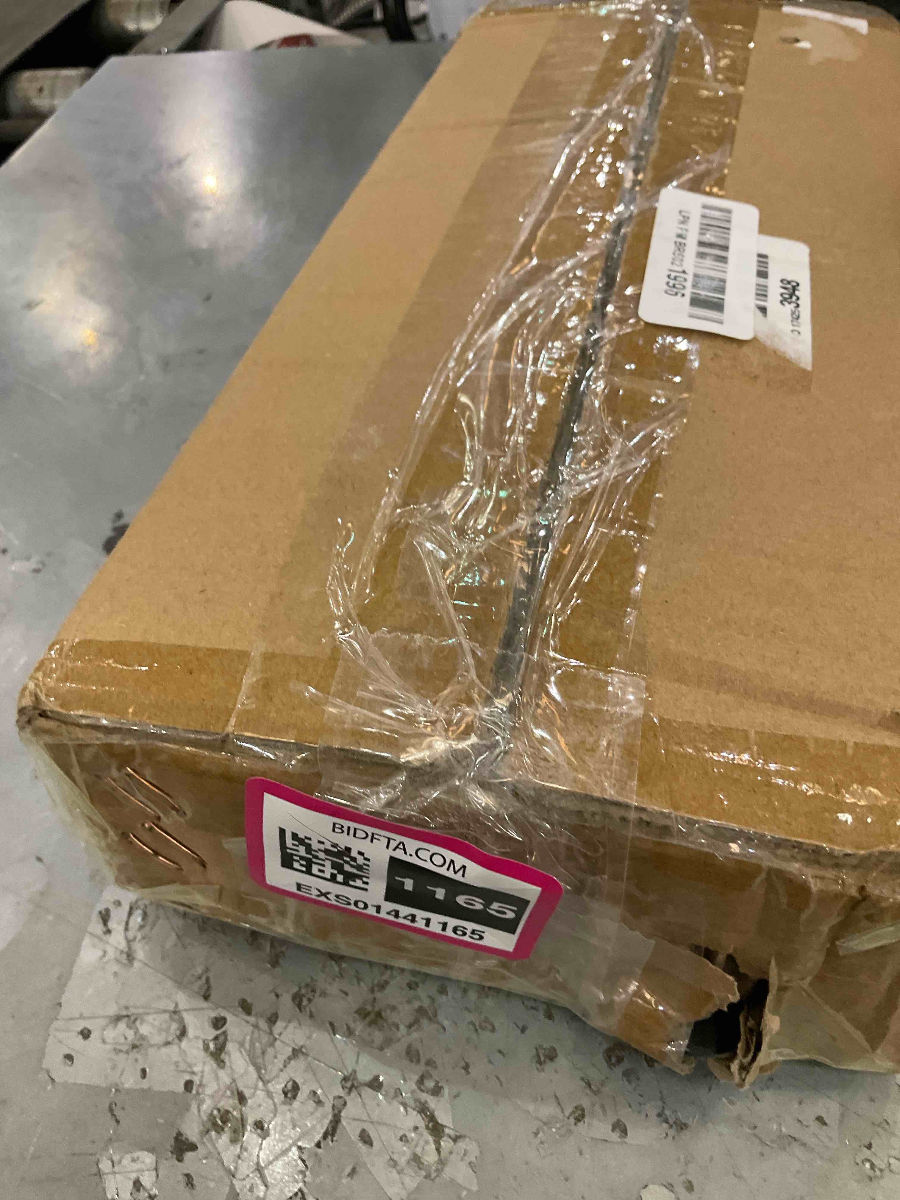 https://s3.amazonaws.com/lotting-images-prod/BargainHunt/EXS01441165_1718124937950.jpeg