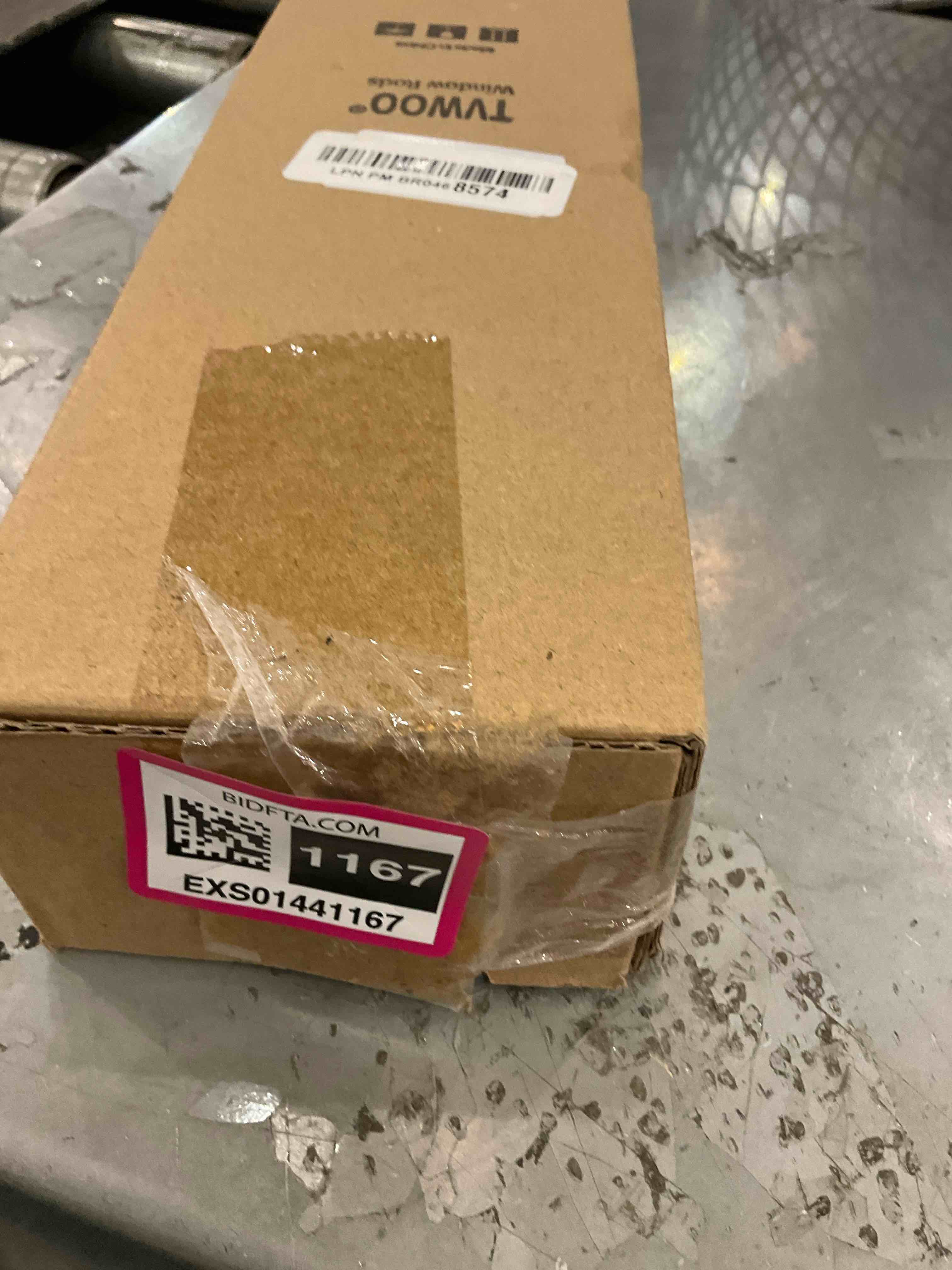 https://s3.amazonaws.com/lotting-images-prod/BargainHunt/EXS01441167_1718125144838.jpeg