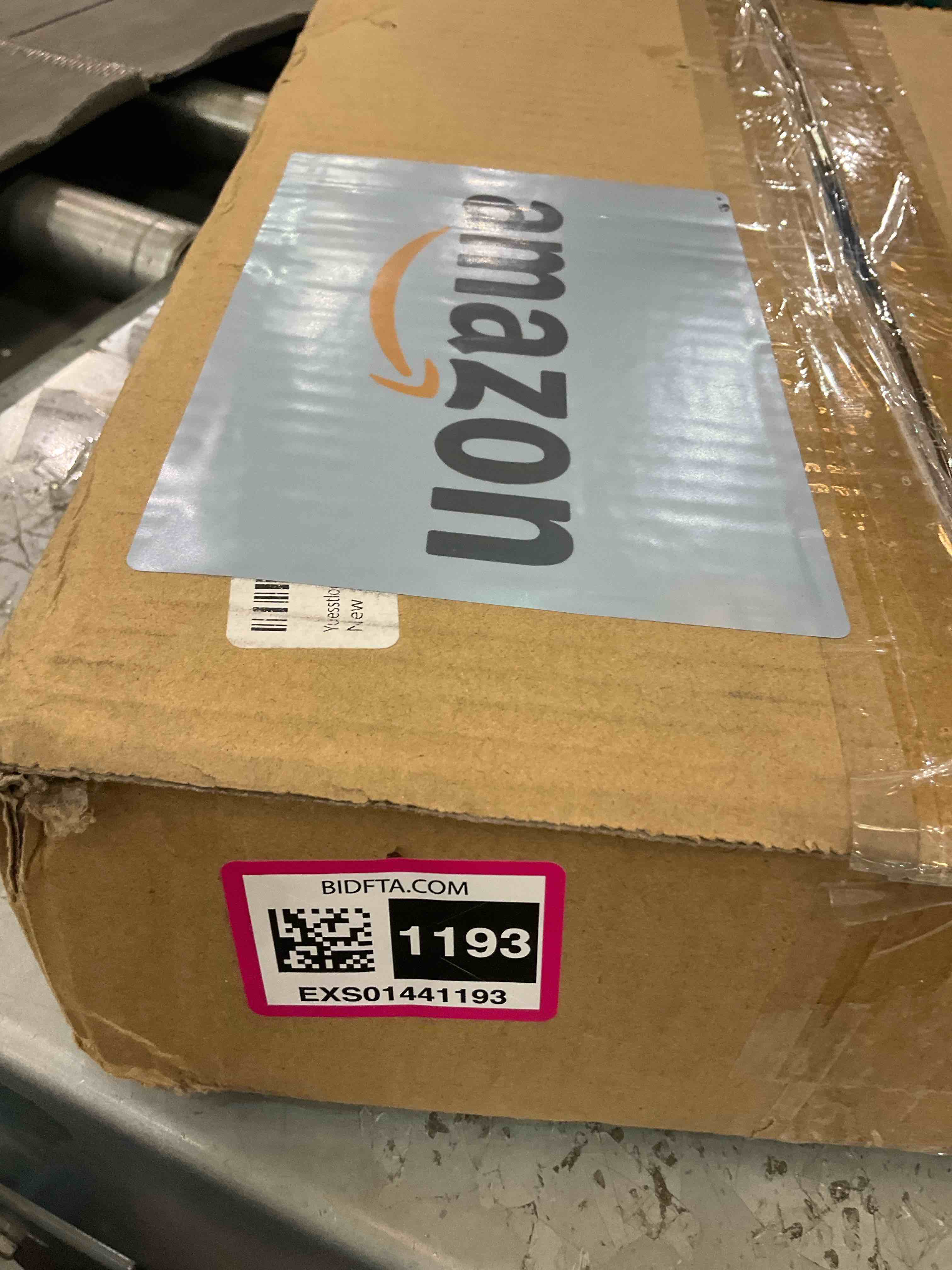 https://s3.amazonaws.com/lotting-images-prod/BargainHunt/EXS01441193_1718127710279.jpeg