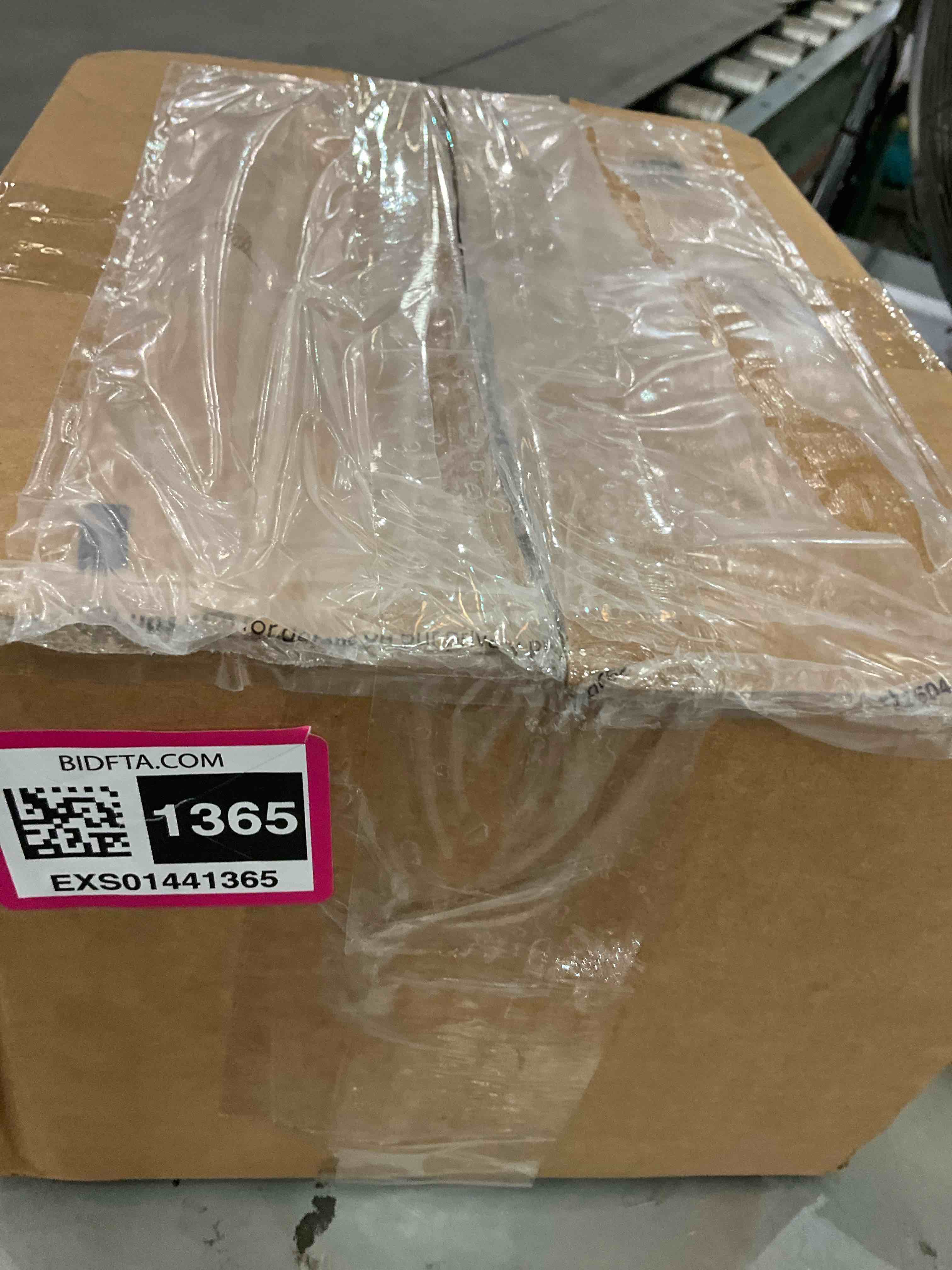 https://s3.amazonaws.com/lotting-images-prod/BargainHunt/EXS01441365_1718218285106.jpeg