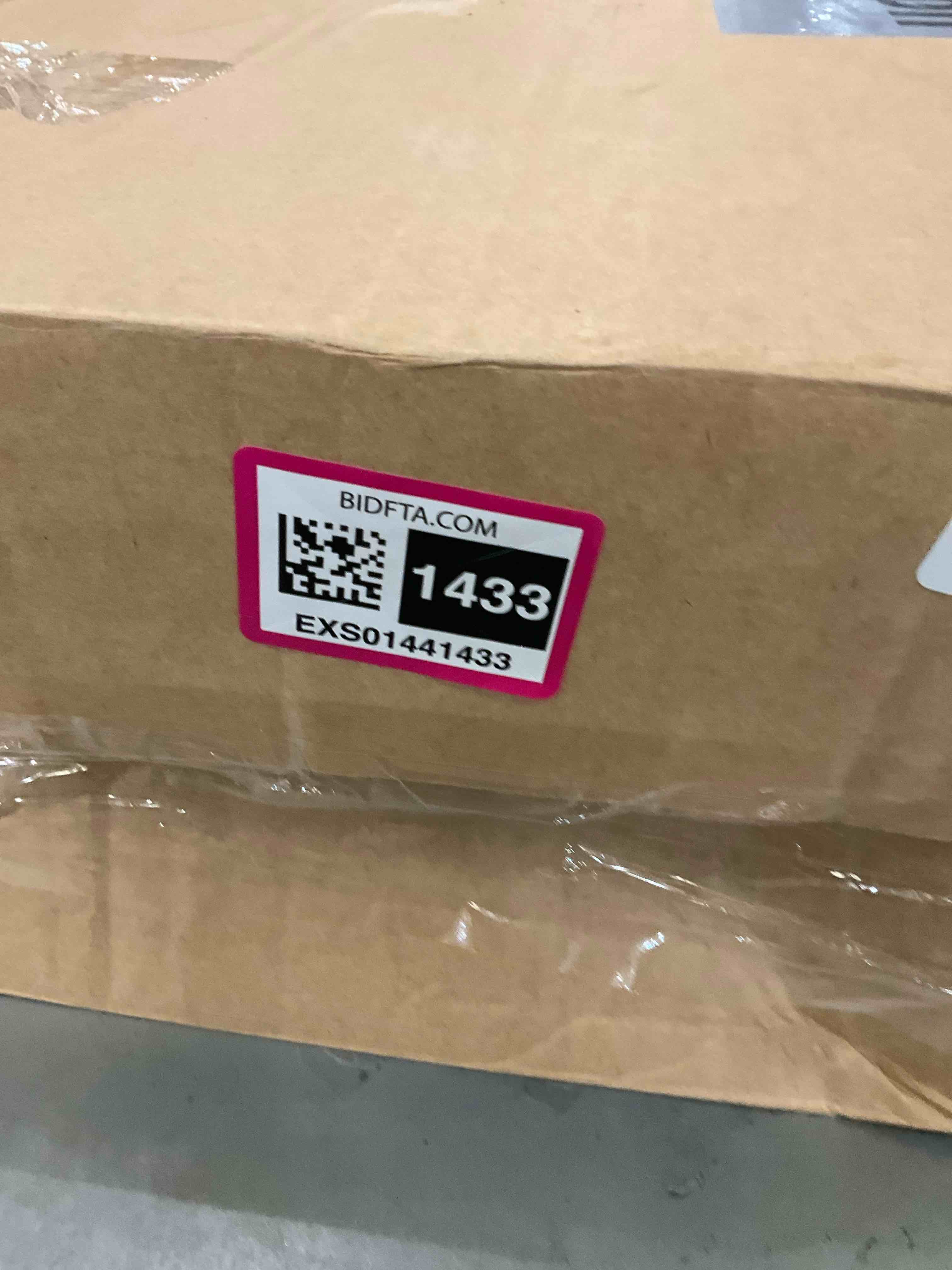 https://s3.amazonaws.com/lotting-images-prod/BargainHunt/EXS01441433_1718377239148.jpeg