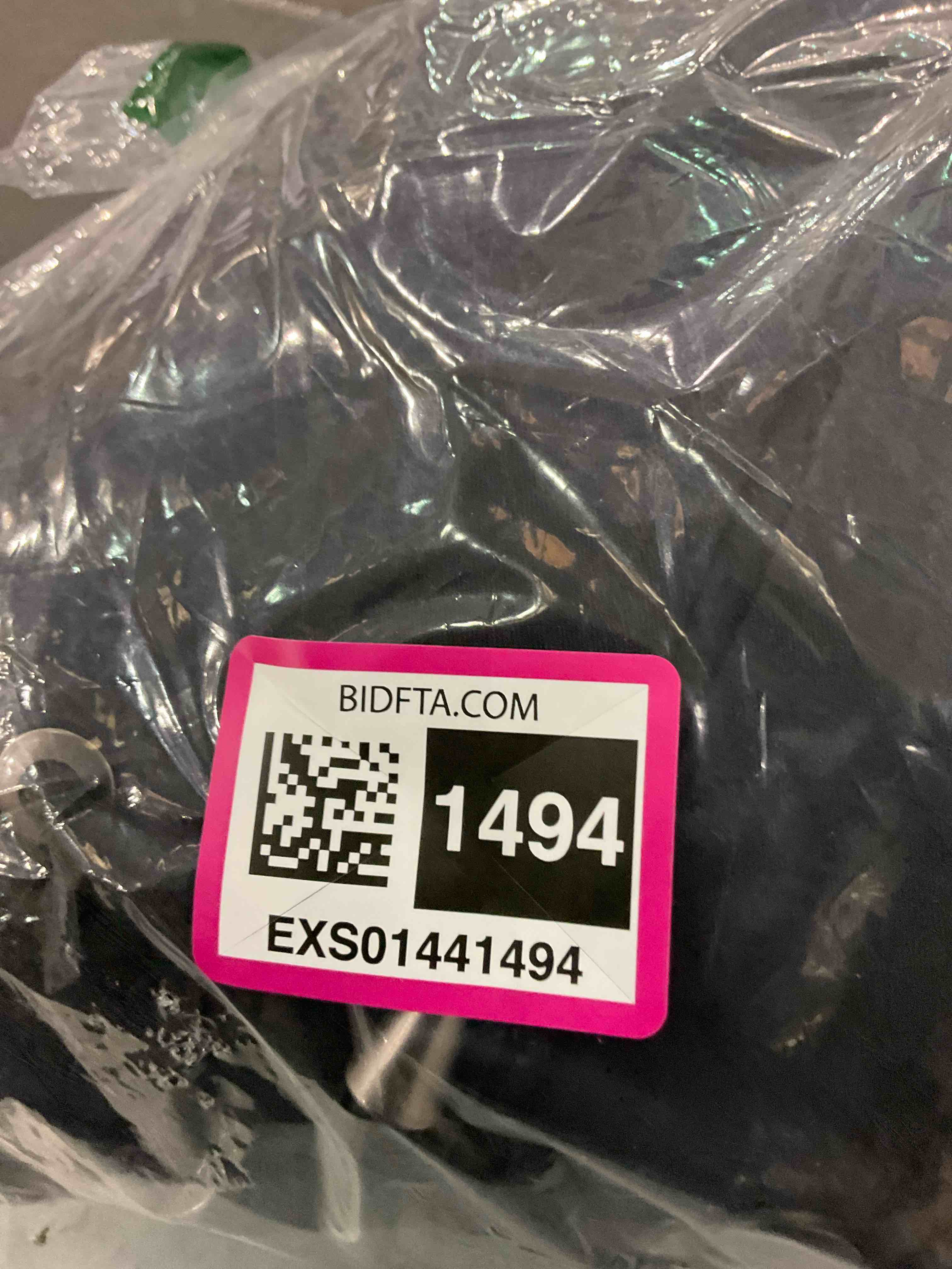 https://s3.amazonaws.com/lotting-images-prod/BargainHunt/EXS01441494_1718626188264.jpeg