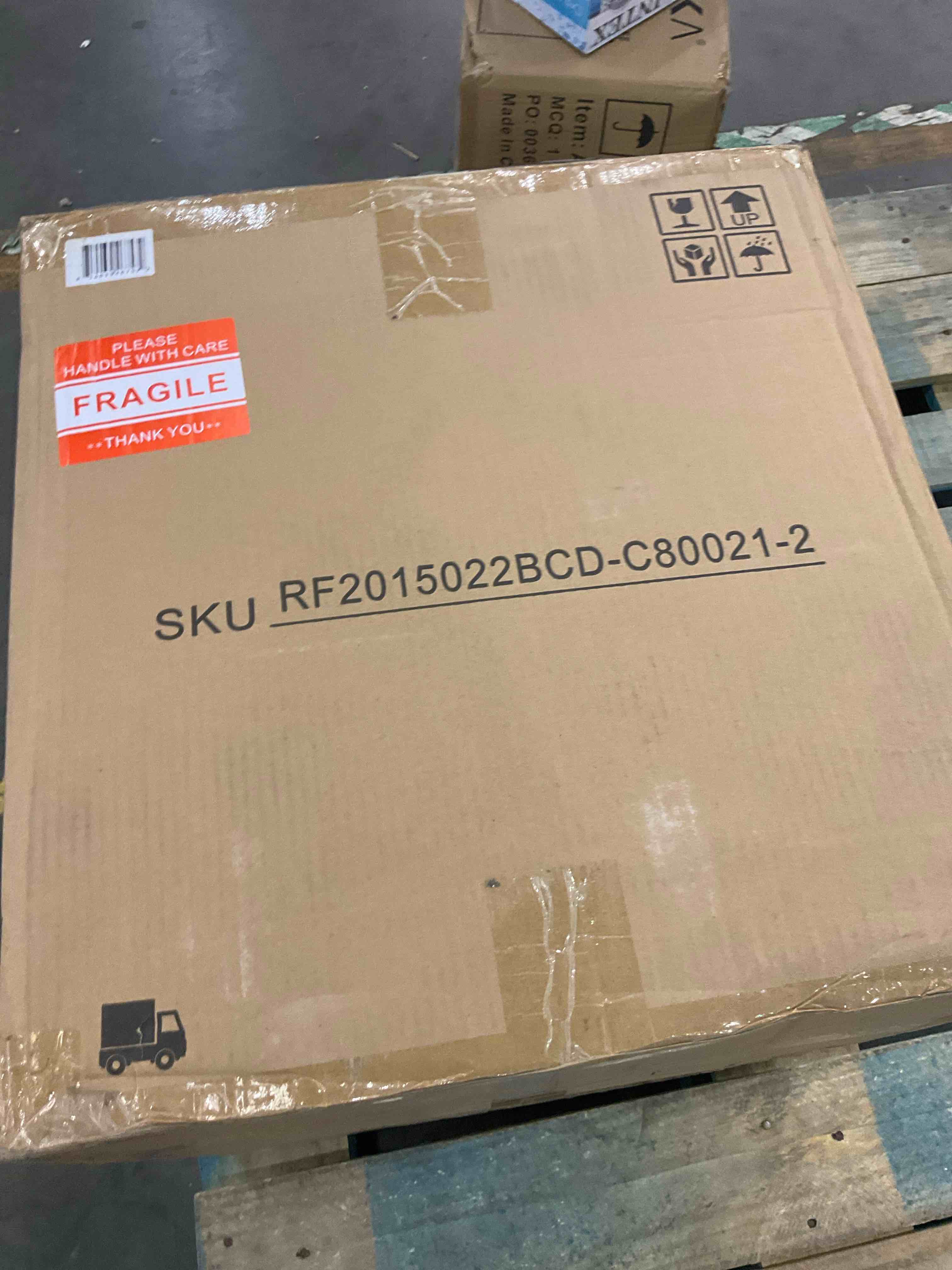 https://s3.amazonaws.com/lotting-images-prod/BargainHunt/EXS01441725_1717762351781.jpeg
