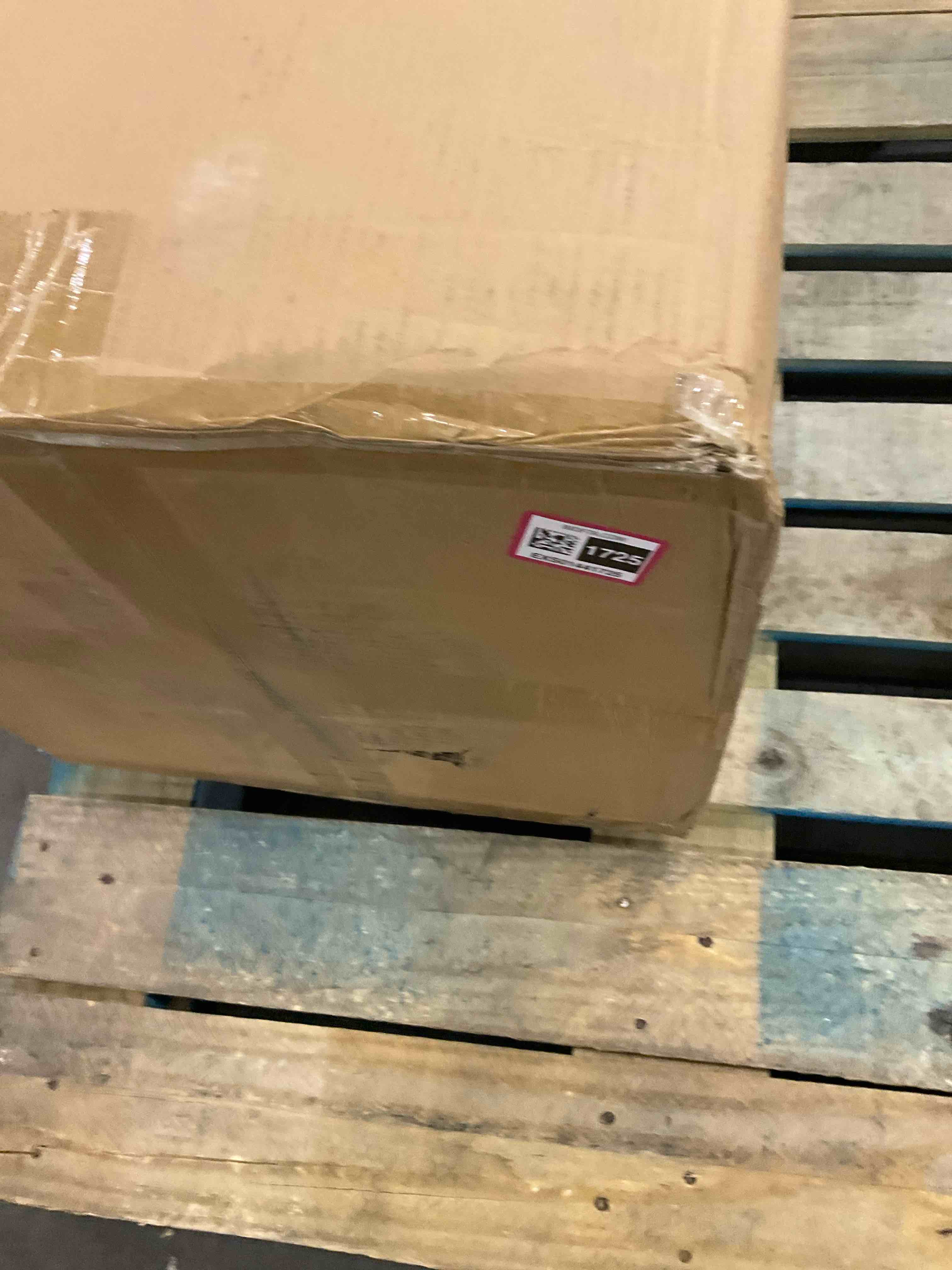 https://s3.amazonaws.com/lotting-images-prod/BargainHunt/EXS01441725_1717762365466.jpeg