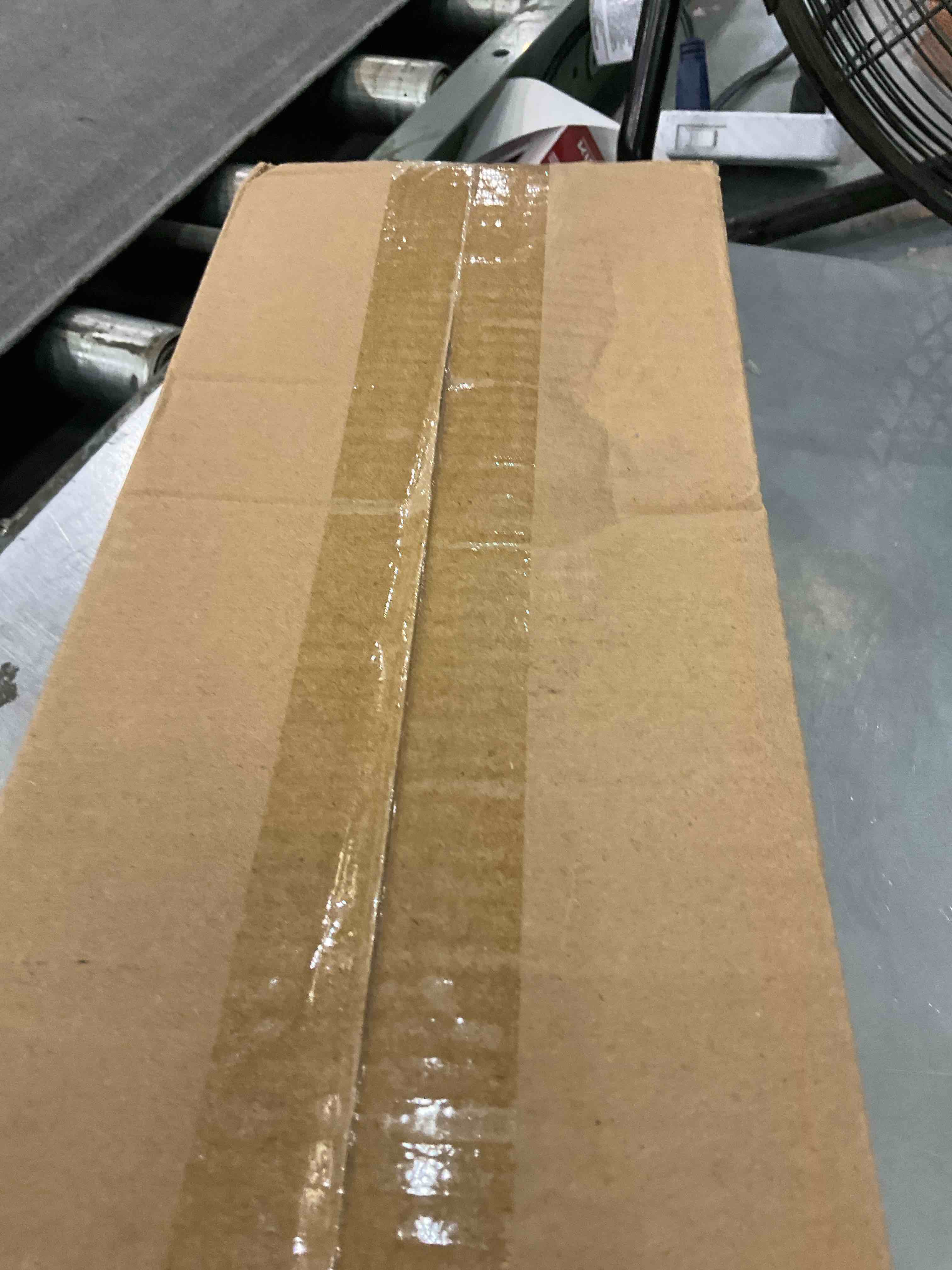 https://s3.amazonaws.com/lotting-images-prod/BargainHunt/EXS01441791_1717771358636.jpeg