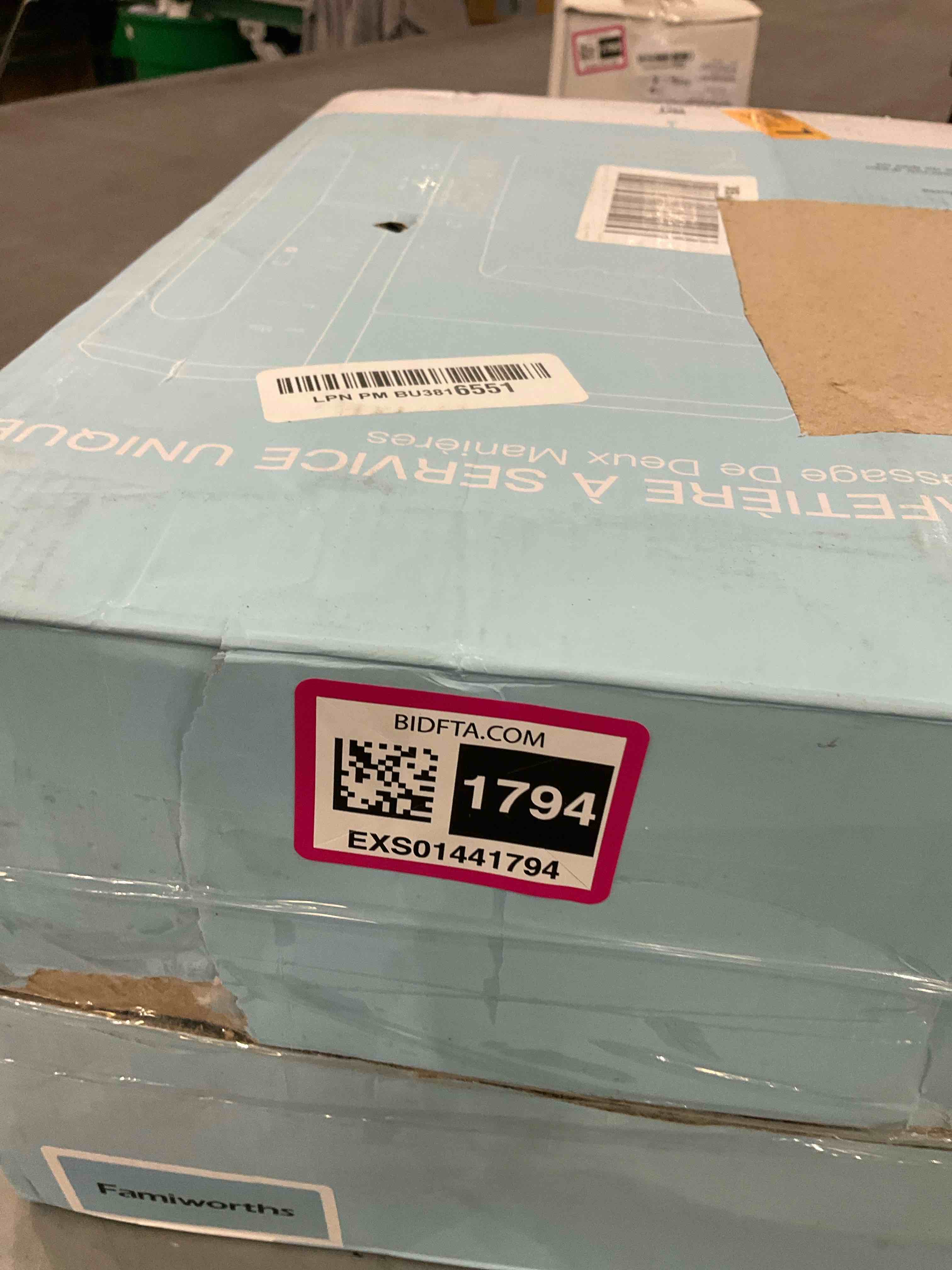 https://s3.amazonaws.com/lotting-images-prod/BargainHunt/EXS01441794_1717771566692.jpeg