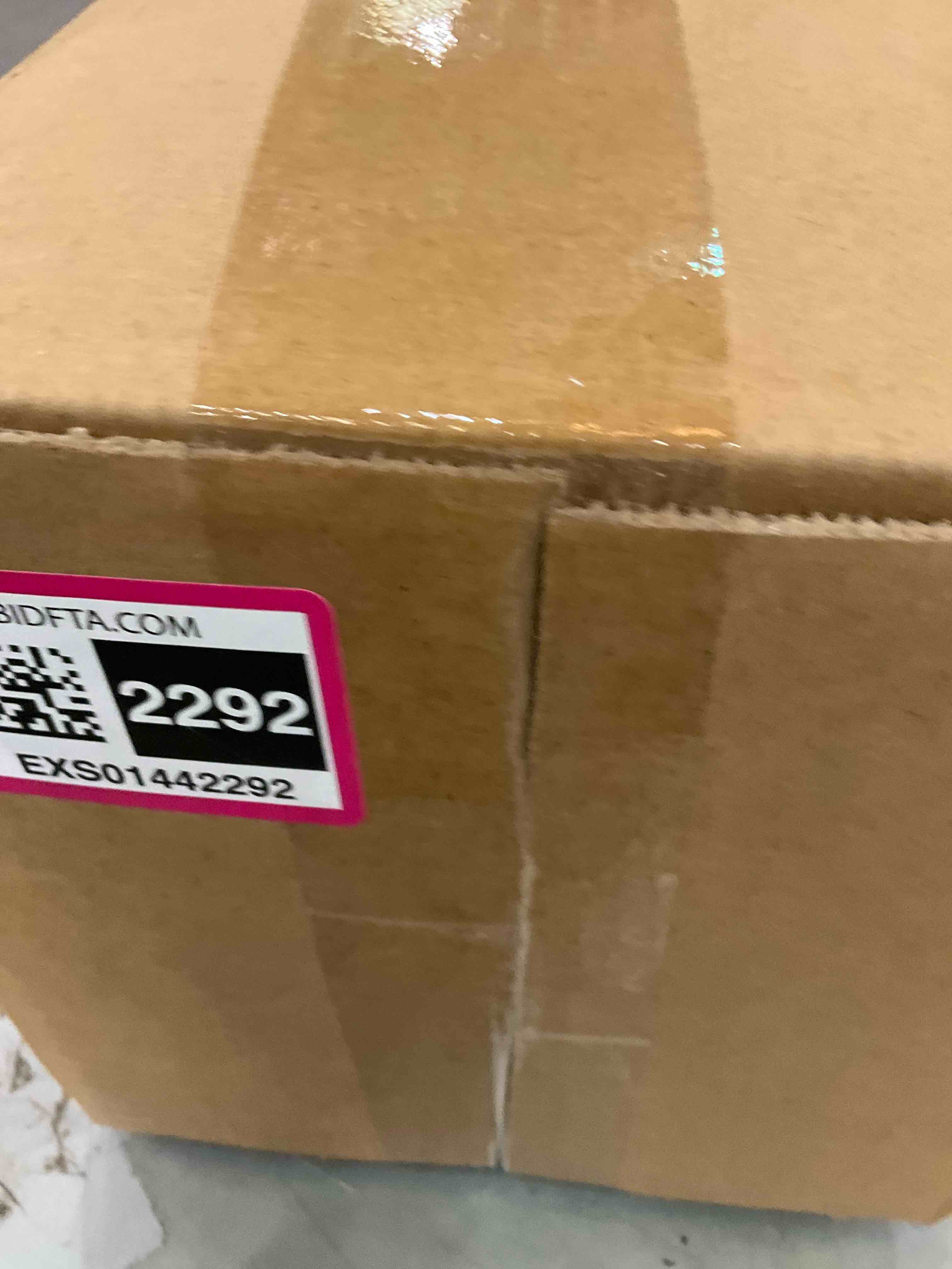https://s3.amazonaws.com/lotting-images-prod/BargainHunt/EXS01442292_1718733200480.jpeg