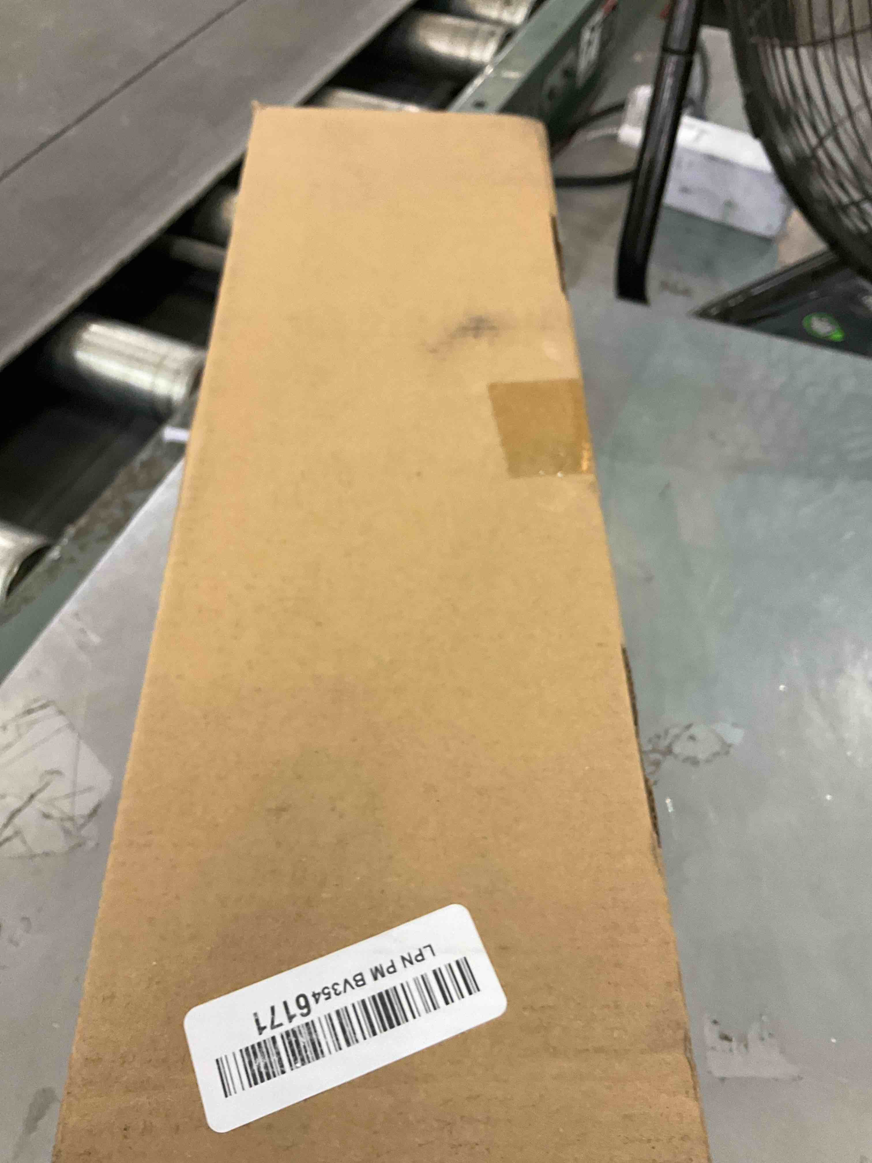 https://s3.amazonaws.com/lotting-images-prod/BargainHunt/EXS01442442_1718806210071.jpeg
