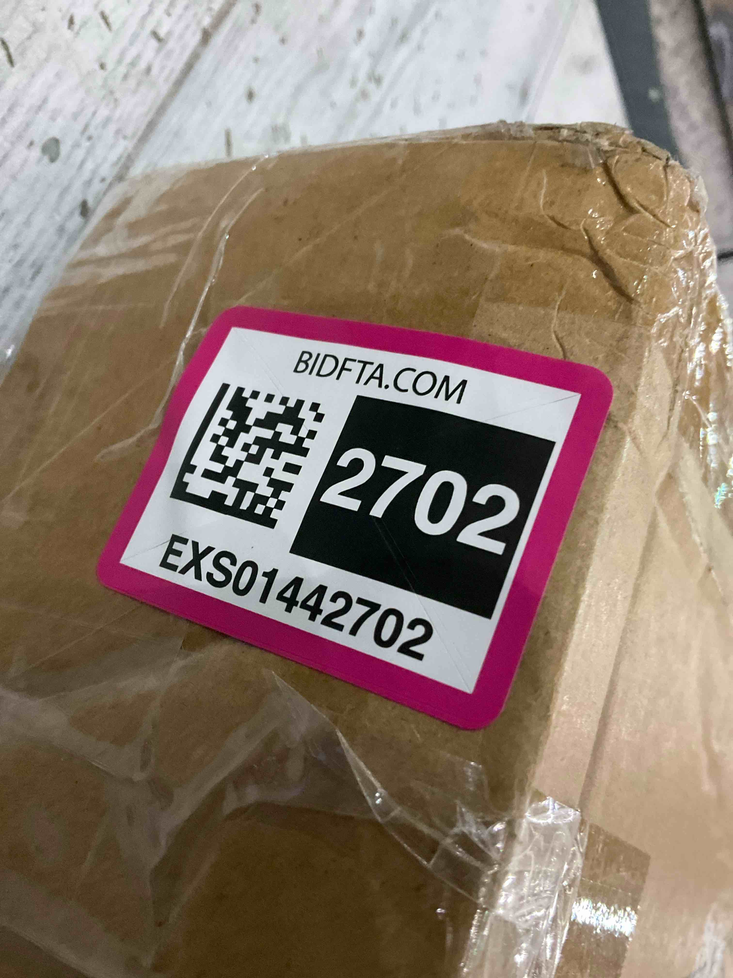 https://s3.amazonaws.com/lotting-images-prod/BargainHunt/EXS01442702_1718021718708.jpeg