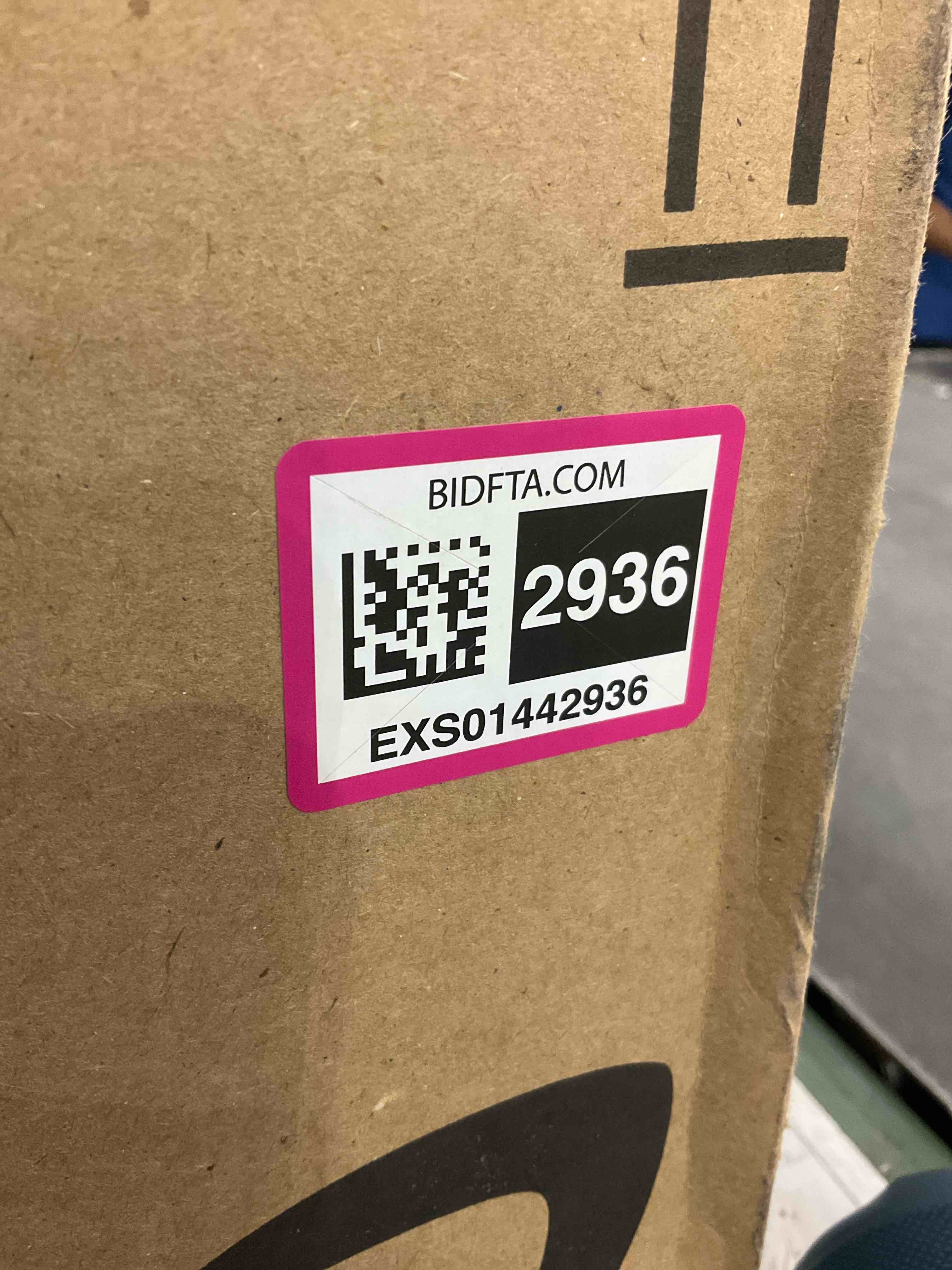 https://s3.amazonaws.com/lotting-images-prod/BargainHunt/EXS01442936_1718281897100.jpeg