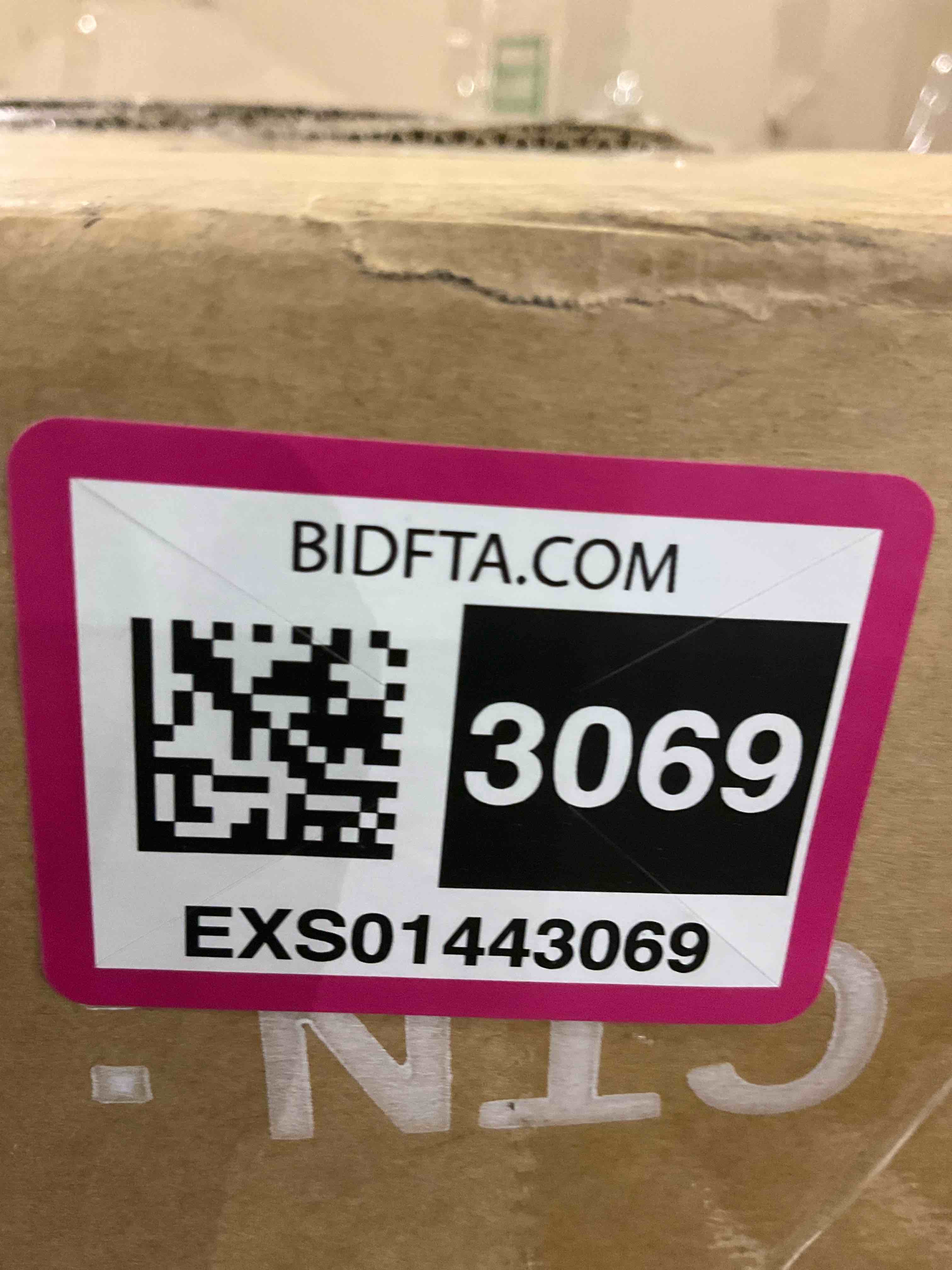 https://s3.amazonaws.com/lotting-images-prod/BargainHunt/EXS01443069_1720613931967.jpeg