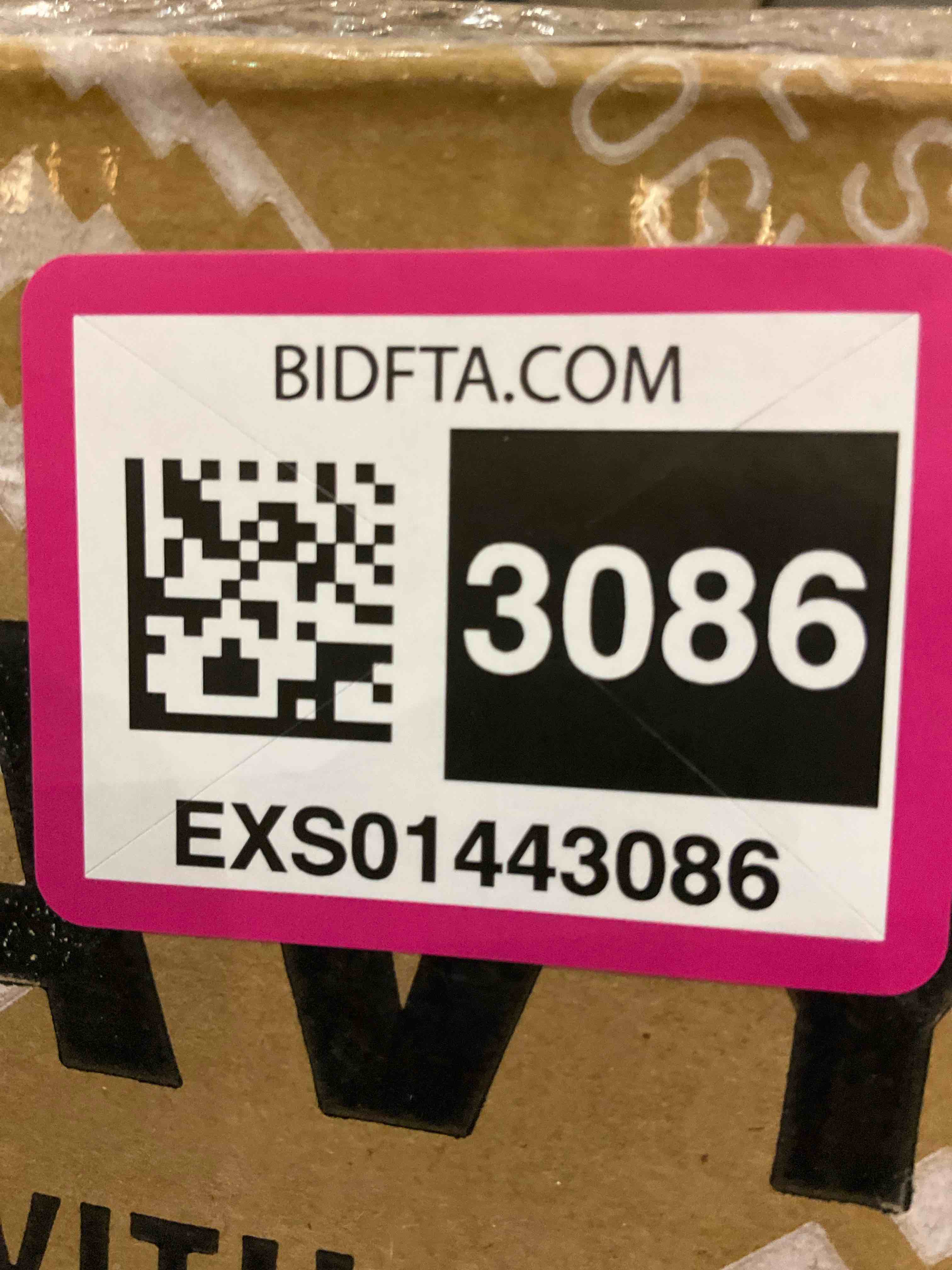 https://s3.amazonaws.com/lotting-images-prod/BargainHunt/EXS01443086_1720620623469.jpeg