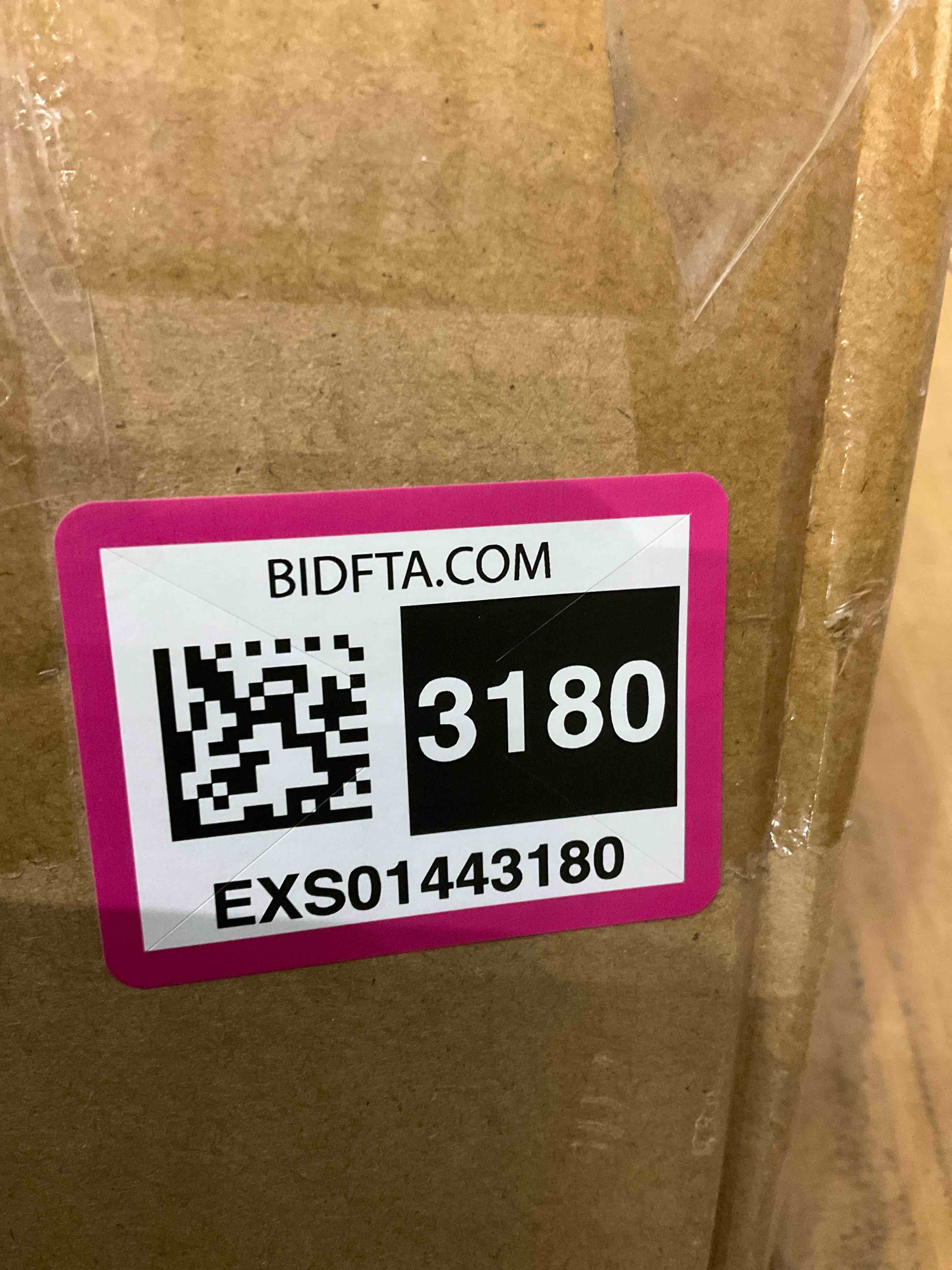 https://s3.amazonaws.com/lotting-images-prod/BargainHunt/EXS01443180_1720705013845.jpeg
