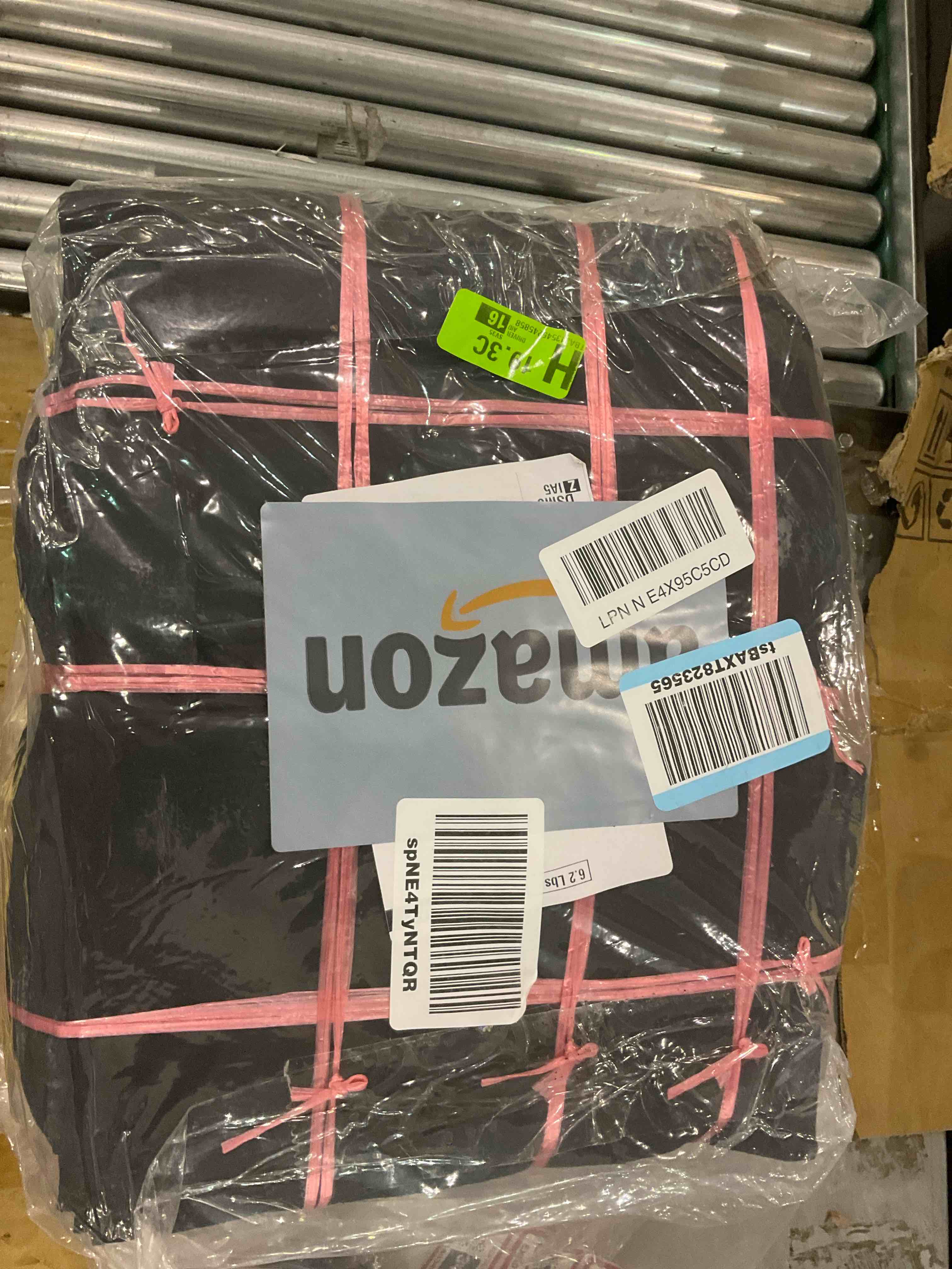 https://s3.amazonaws.com/lotting-images-prod/BargainHunt/EXS01443409_1721647415533.jpeg