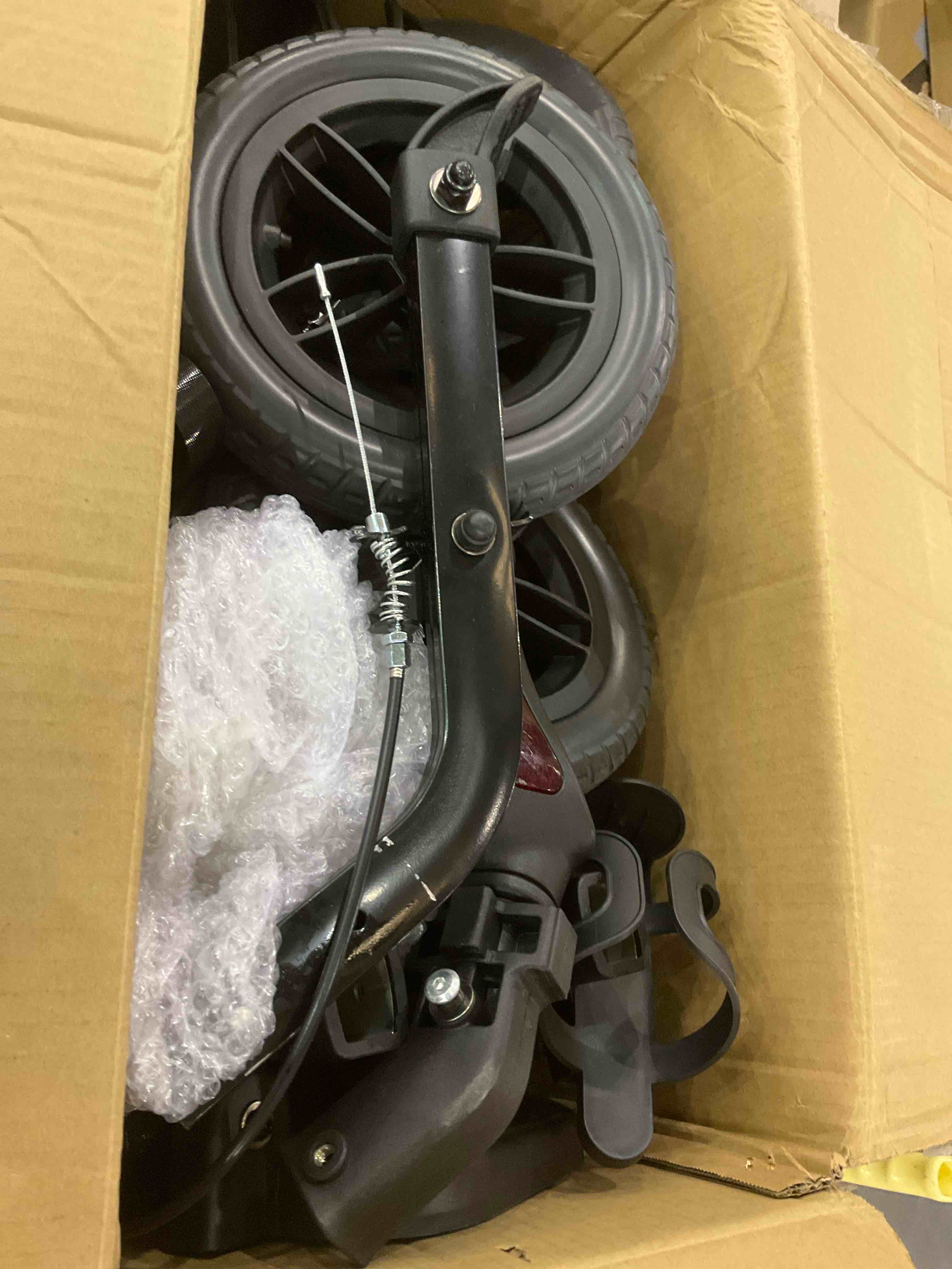 https://s3.amazonaws.com/lotting-images-prod/BargainHunt/EXS01443429_1721651211140.jpeg