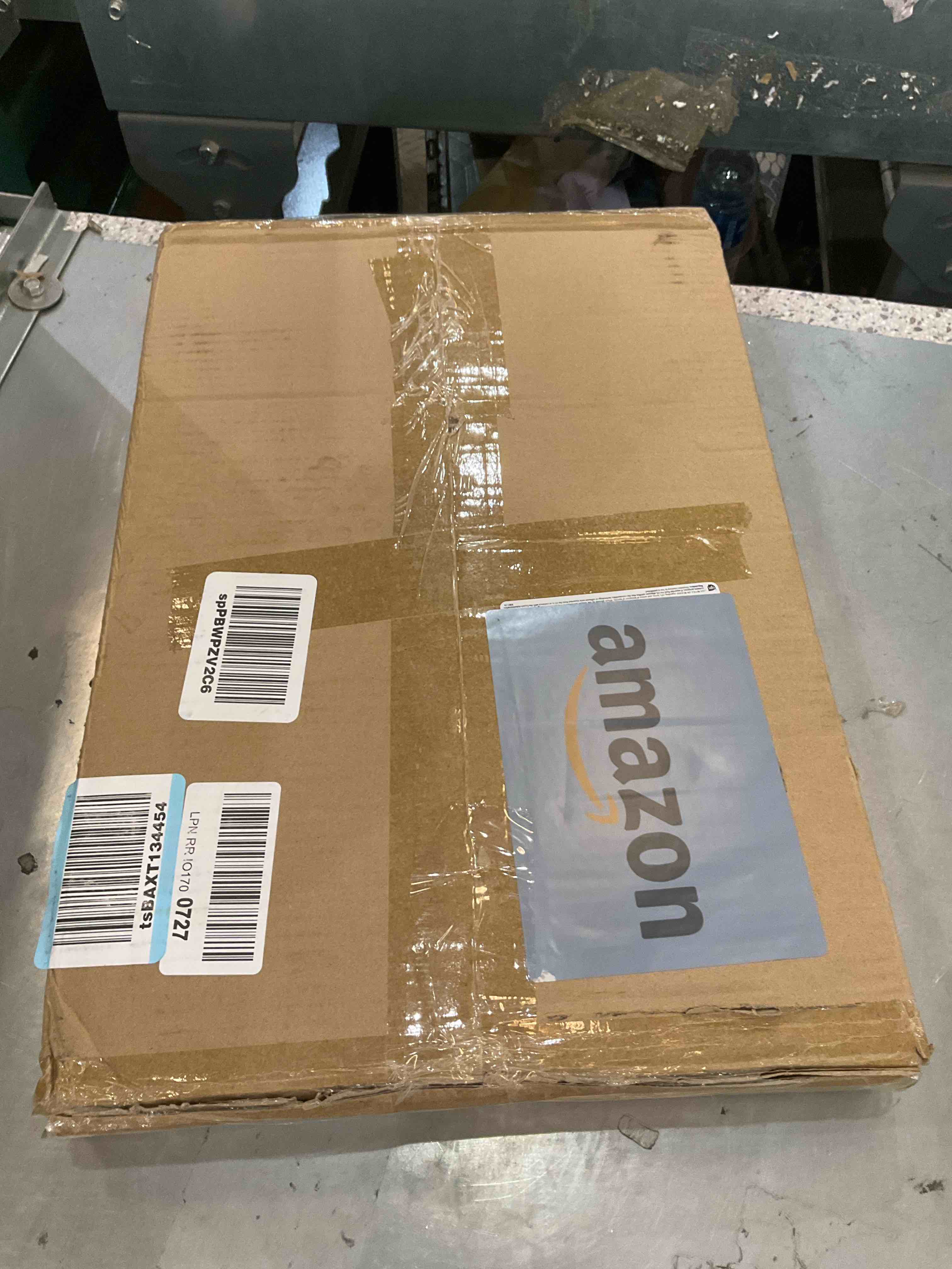 https://s3.amazonaws.com/lotting-images-prod/BargainHunt/EXS01443652_1717440595769.jpeg