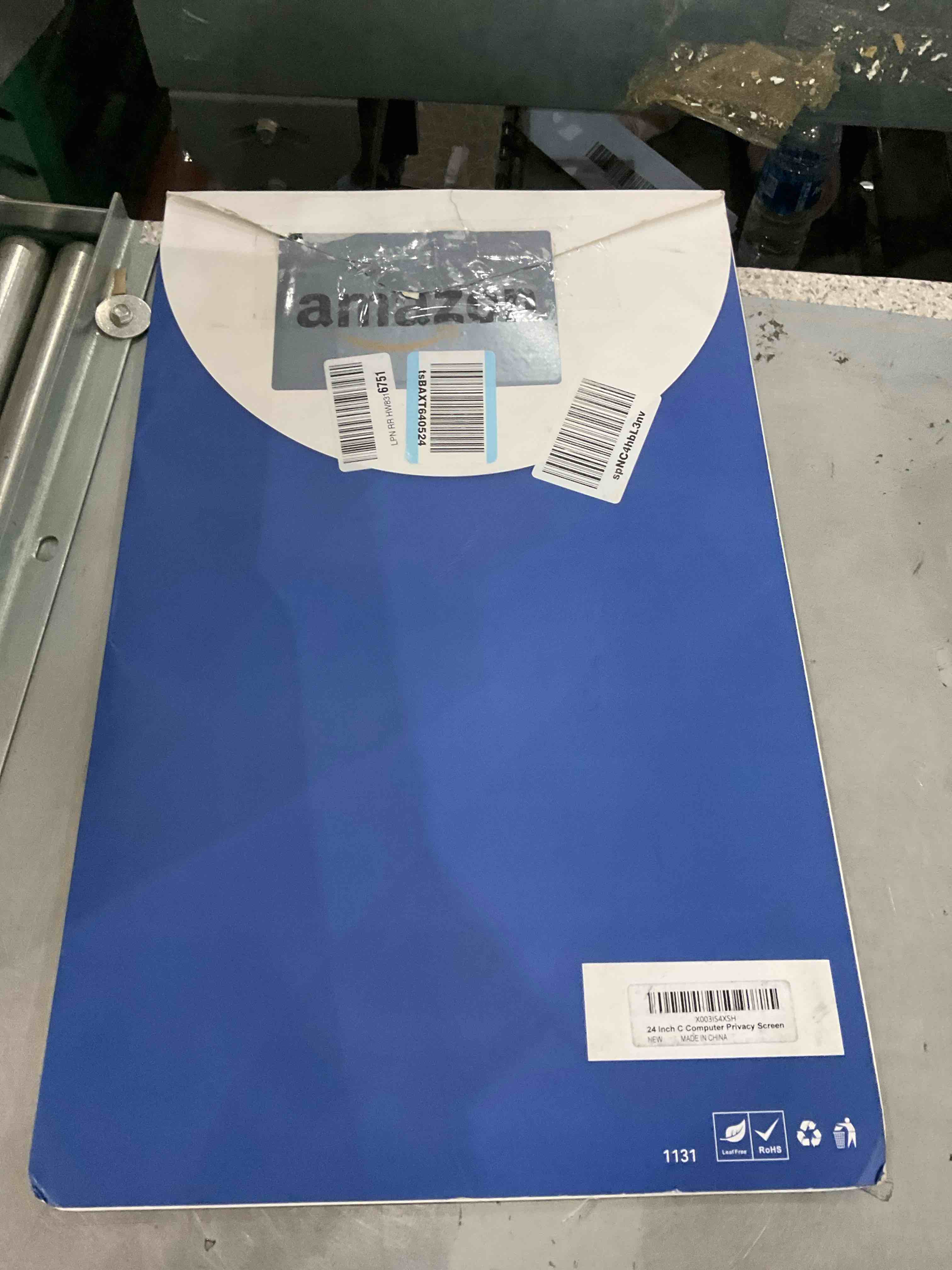 https://s3.amazonaws.com/lotting-images-prod/BargainHunt/EXS01443763_1717514262402.jpeg