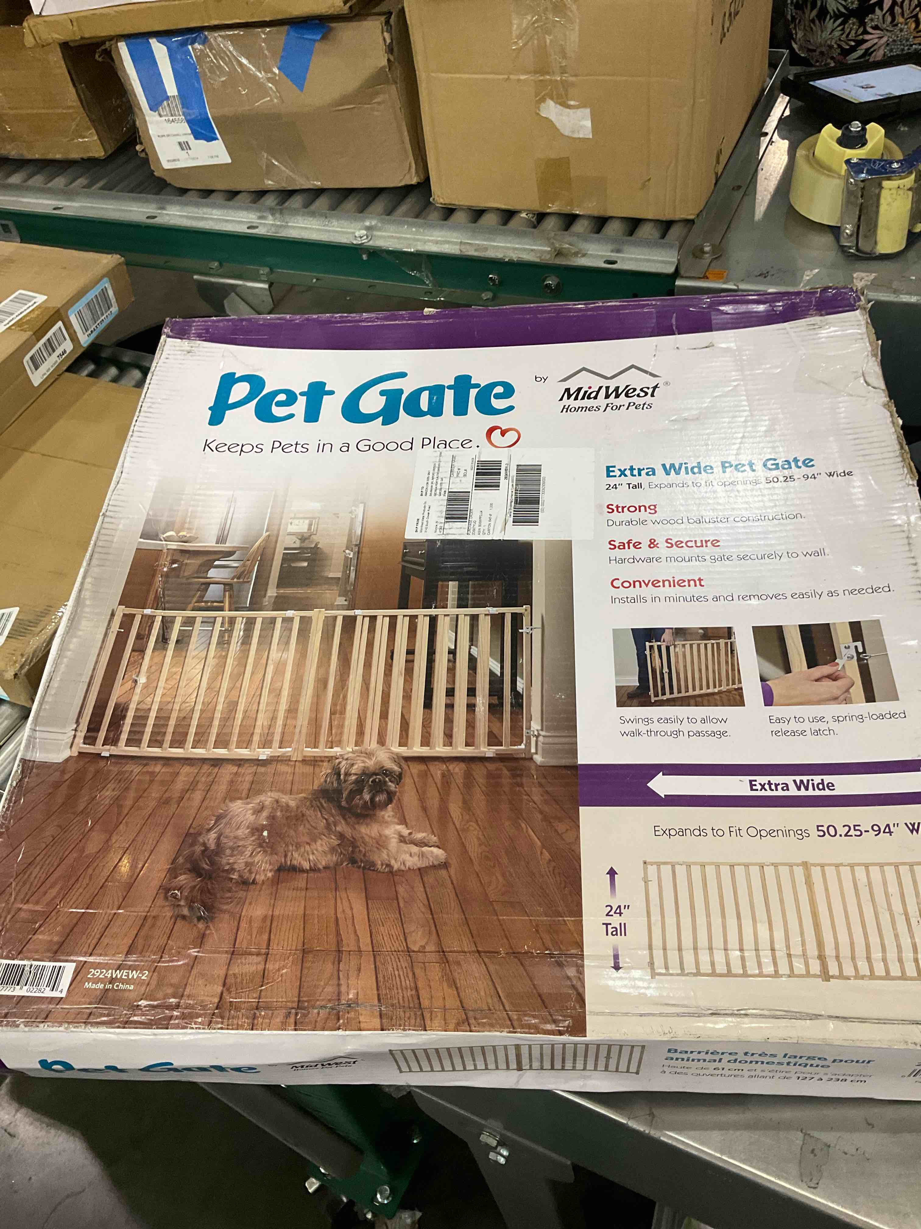 https://s3.amazonaws.com/lotting-images-prod/BargainHunt/EXS01443822_1717527452149.jpeg