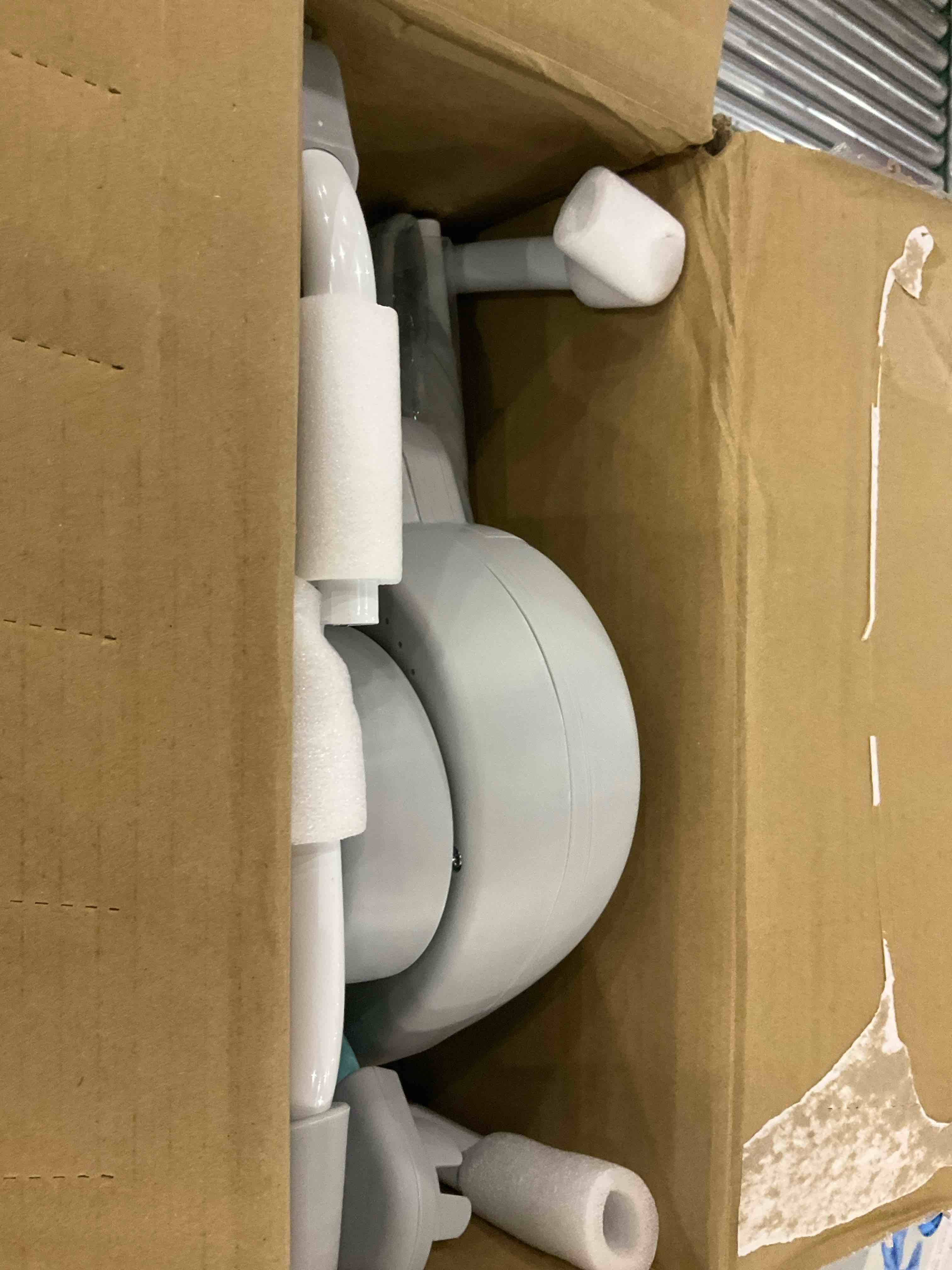 https://s3.amazonaws.com/lotting-images-prod/BargainHunt/EXS01443840_1717588079808.jpeg