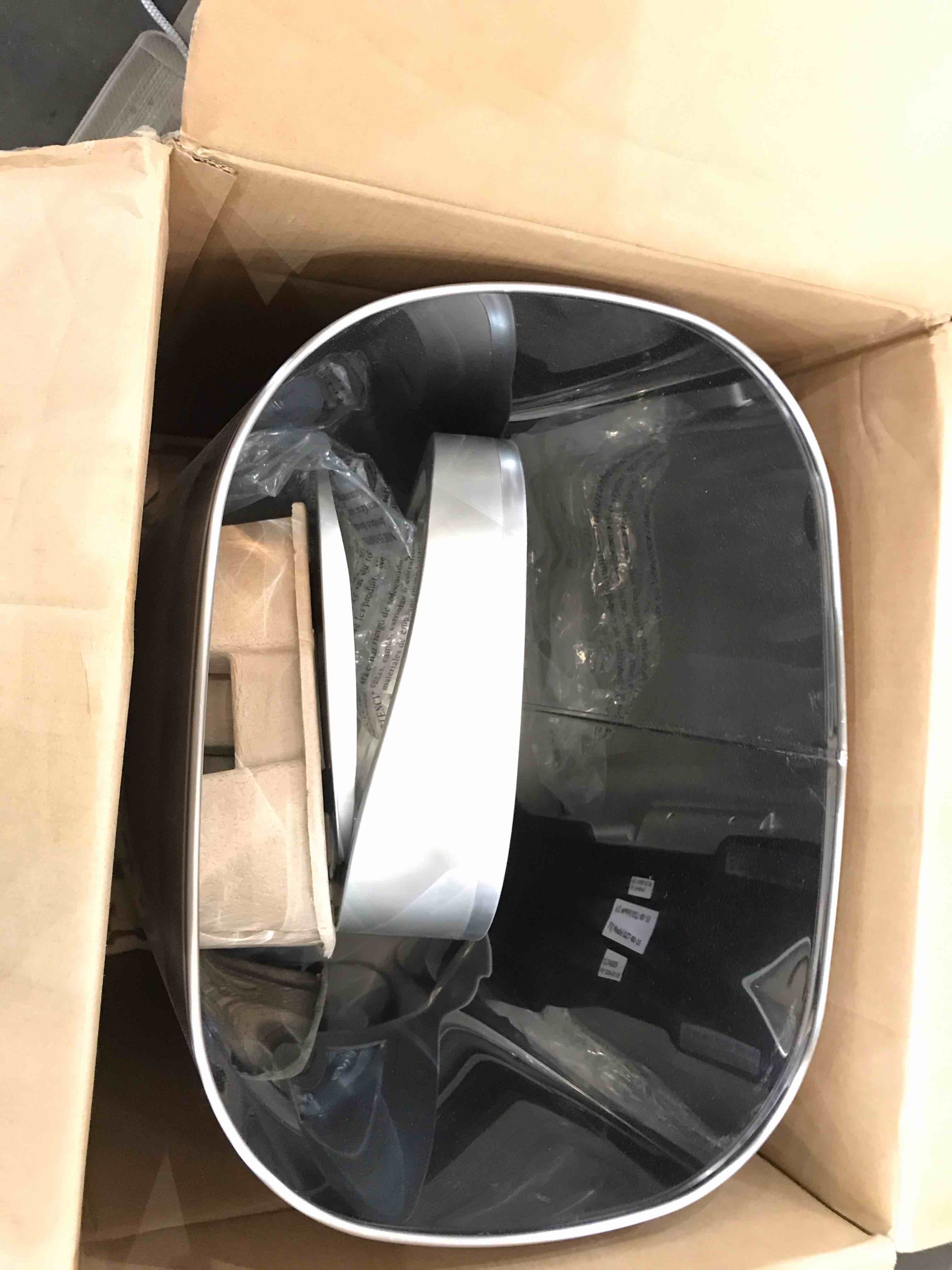 https://s3.amazonaws.com/lotting-images-prod/BargainHunt/EXS01444044_1717609778871.jpeg