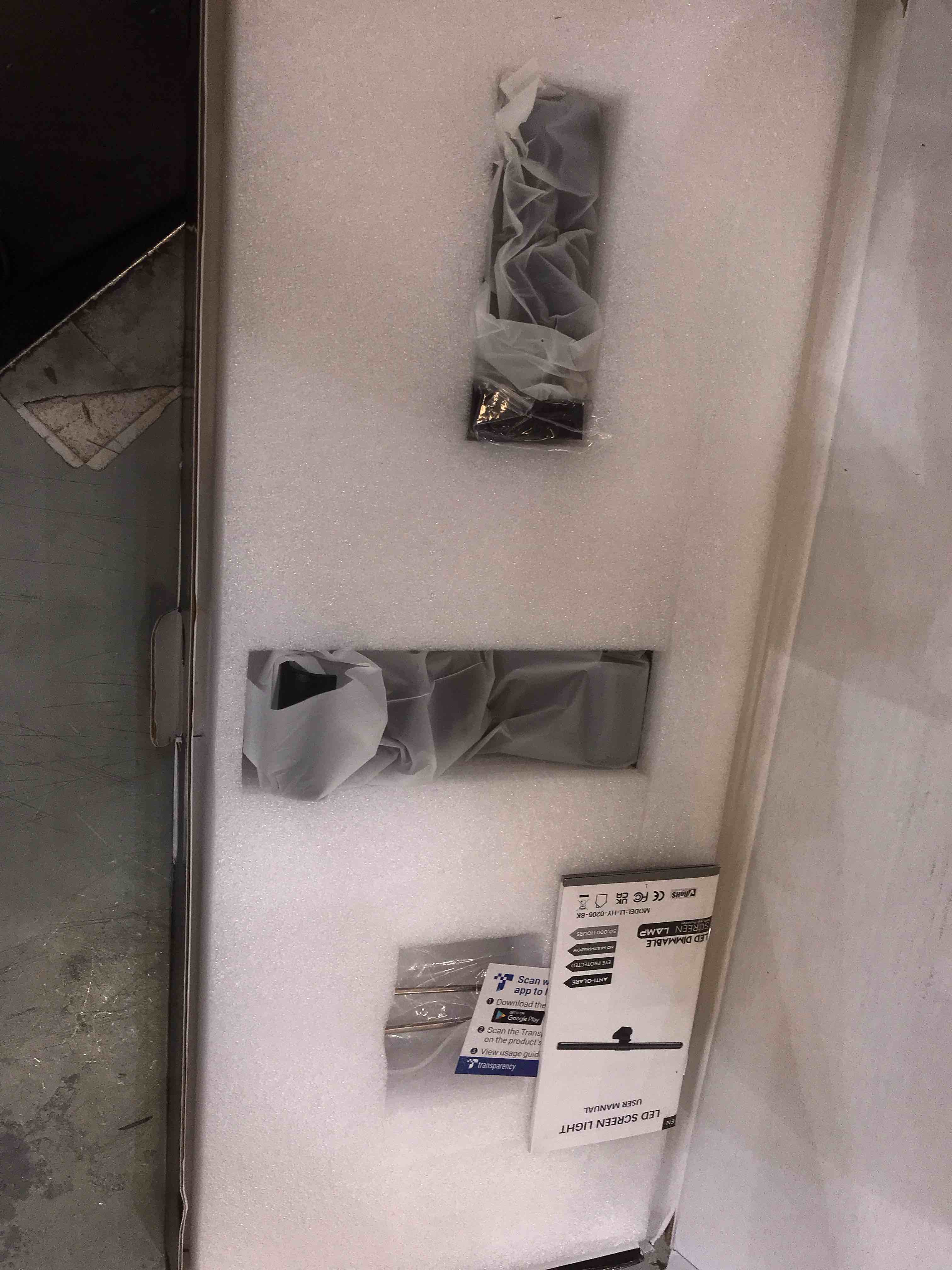 https://s3.amazonaws.com/lotting-images-prod/BargainHunt/EXS01444136_1717700951305.jpeg