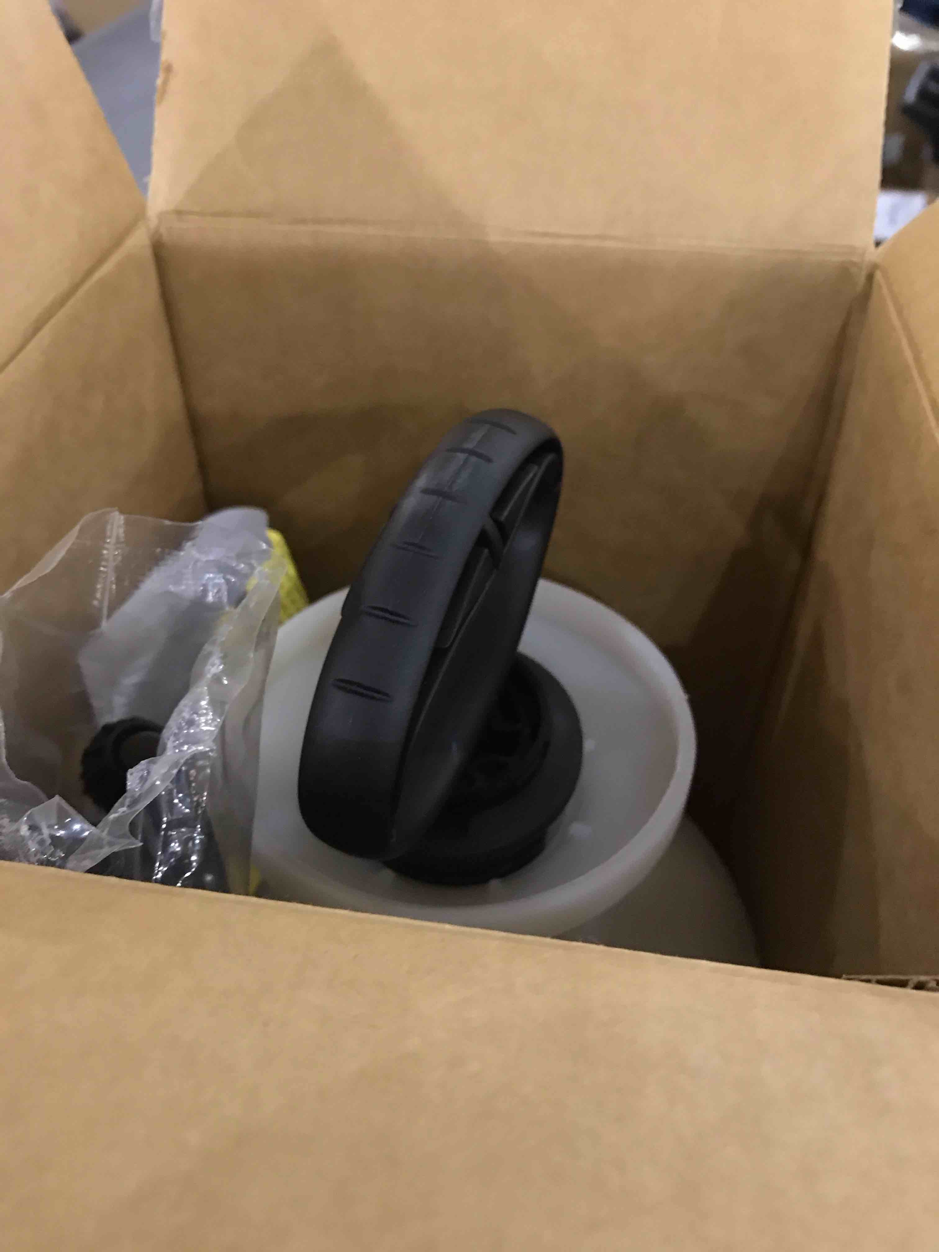 https://s3.amazonaws.com/lotting-images-prod/BargainHunt/EXS01444162_1717764050359.jpeg