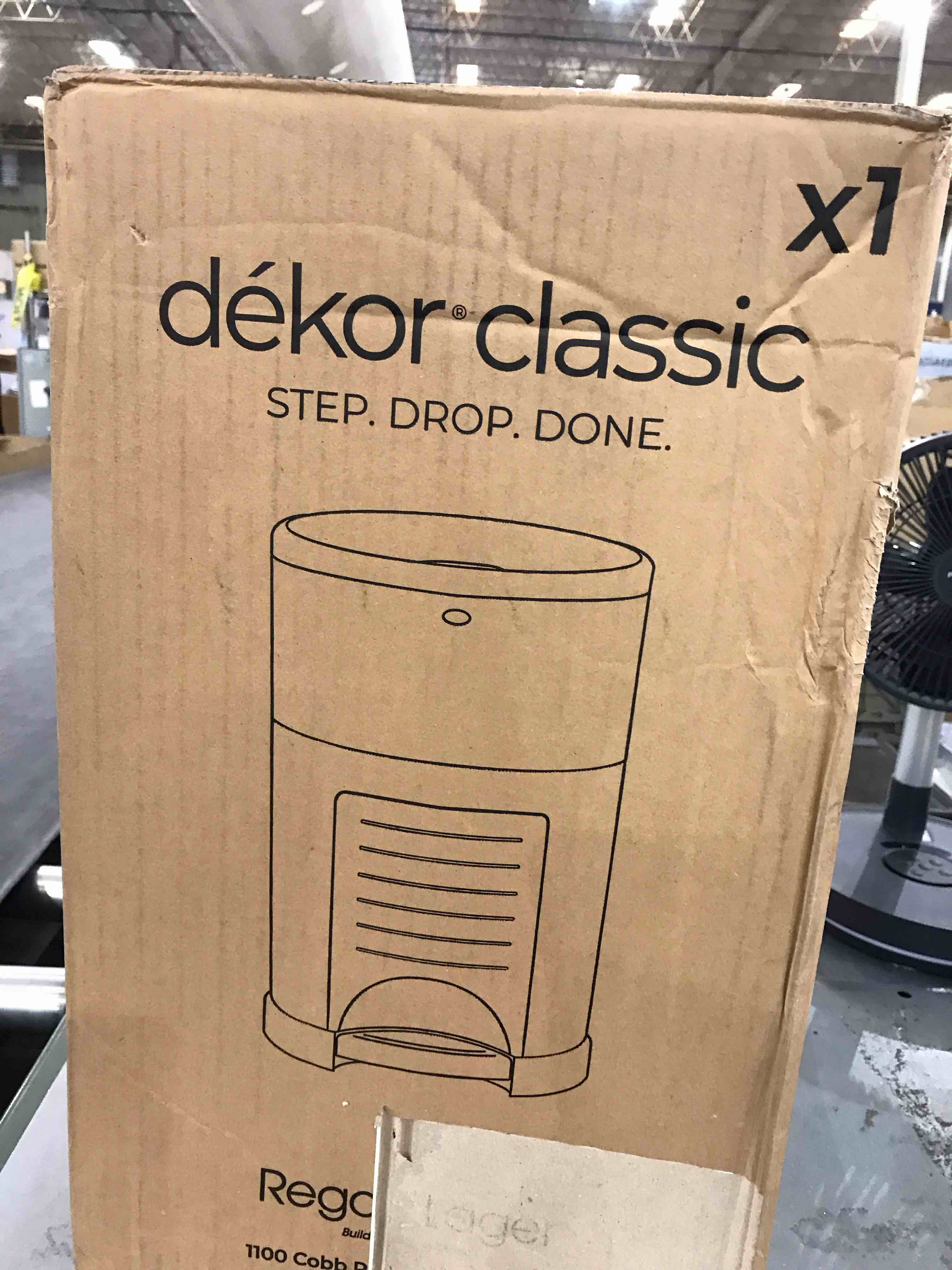  Roll over image to zoom in Diaper Dekor Classic Hands-Free Diaper Pail | White | Easiest to Use | Just Step – Drop – Done | Doesn’t Absorb Odors | 20 Second Bag Change | Most Economical Refill System