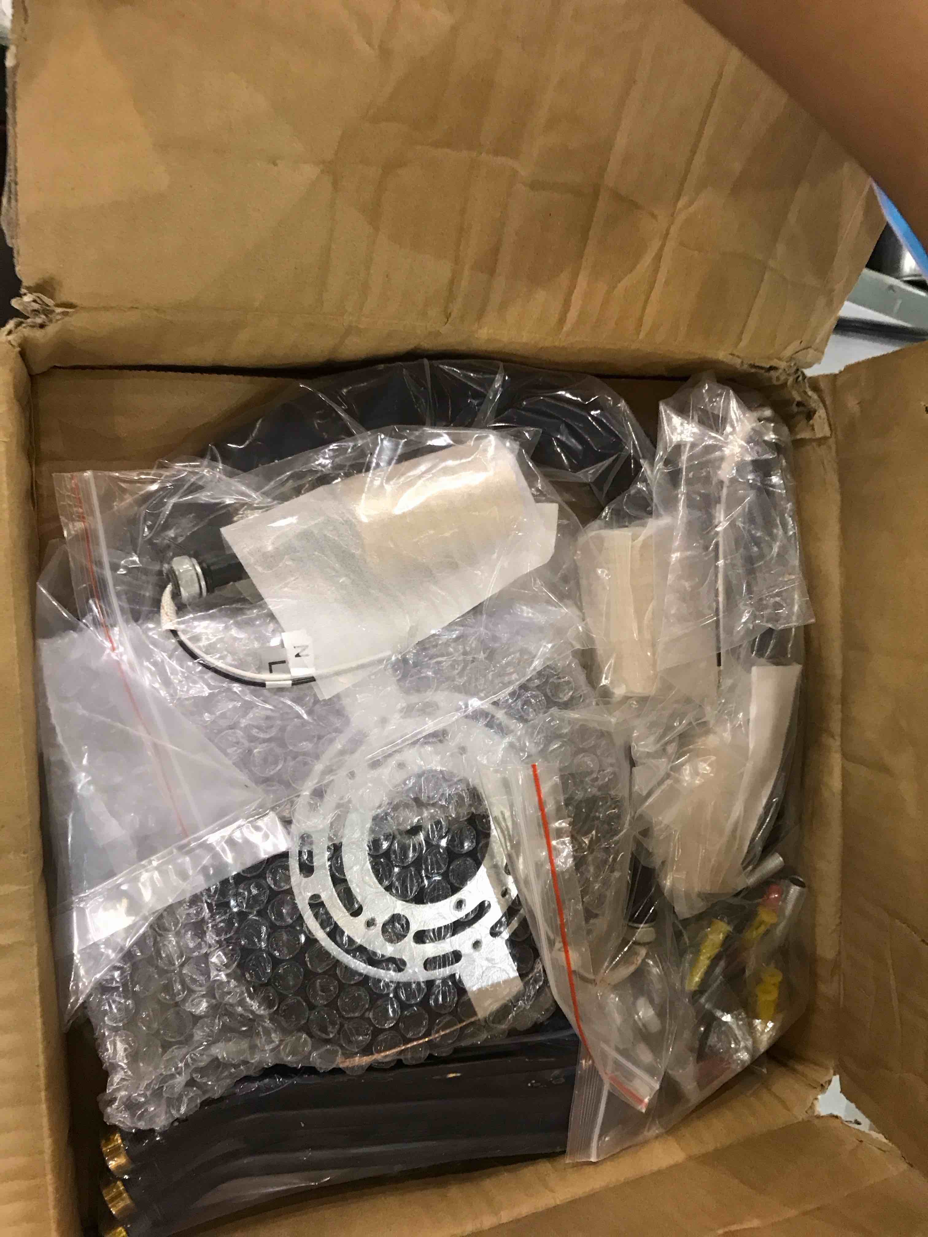 Ceiling Light Fixture Black Flush Mount Ceiling Light 4-Light Industrial Sputnik Chandelier Modern Farmhouse Ceiling Light for Kitchen Hallway Bedroom Entryway Living Room Dining 