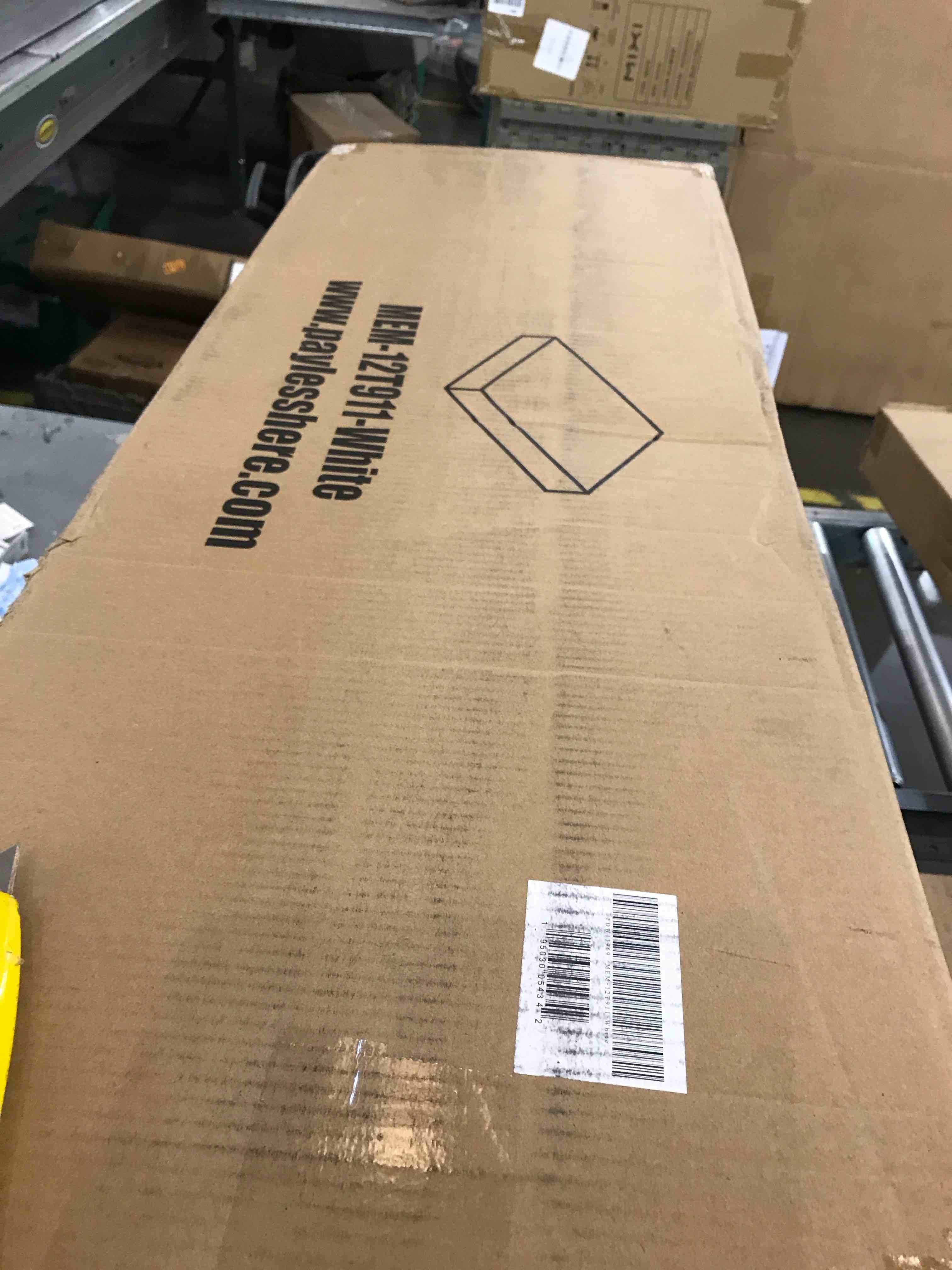 https://s3.amazonaws.com/lotting-images-prod/BargainHunt/EXS01444477_1718375114937.jpeg