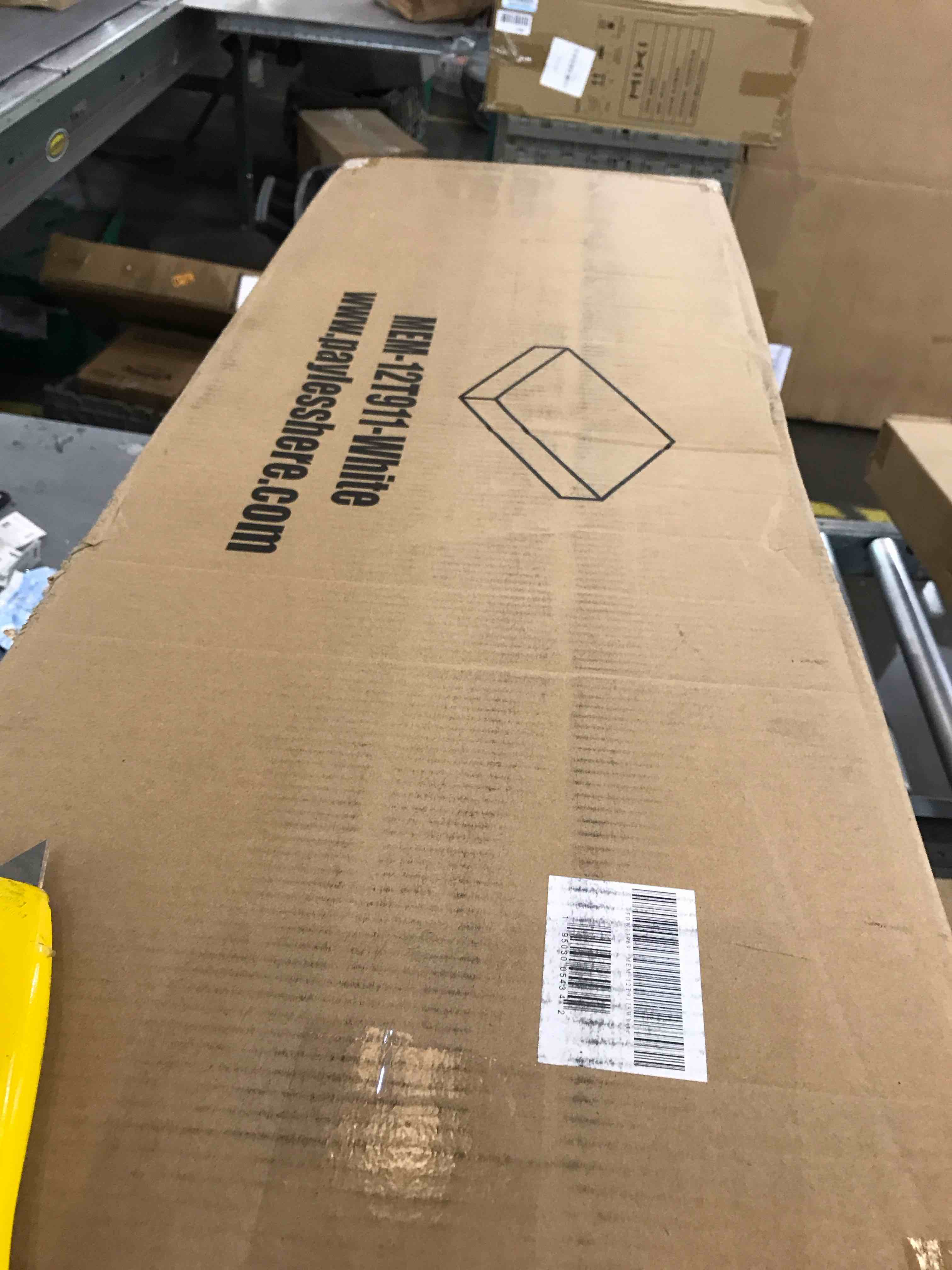 https://s3.amazonaws.com/lotting-images-prod/BargainHunt/EXS01444477_1718375115882.jpeg