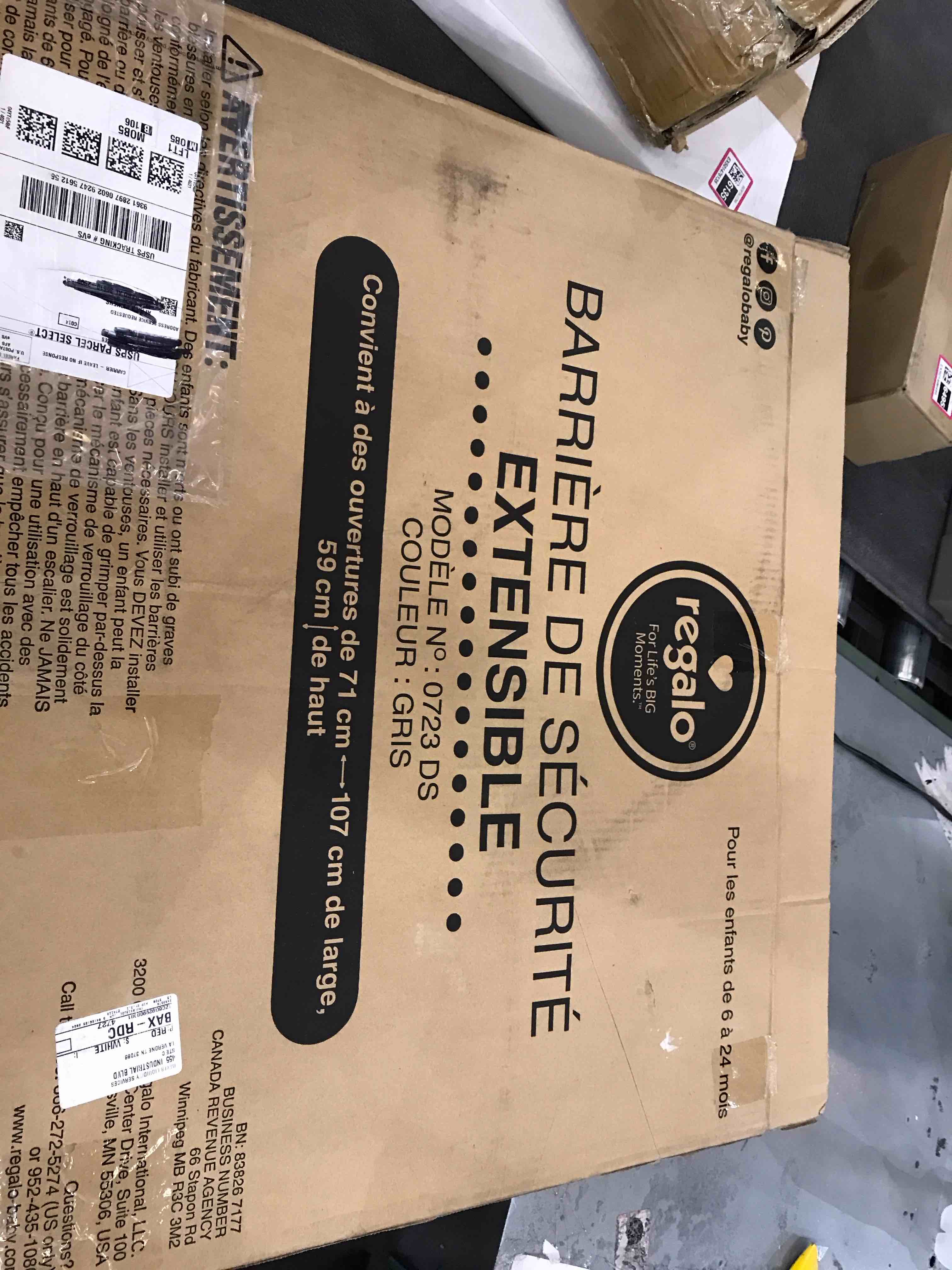 Regalo Easy Open 47-Inch Super Wide Walk Thru Baby Gate, Bonus Kit, Includes 4-Inch and 12-Inch Extension Kit, 4 Pack Pressure Mount Kit and 4 Wall Cups and Mounting Kit , 11 Count (Pack of 1),White