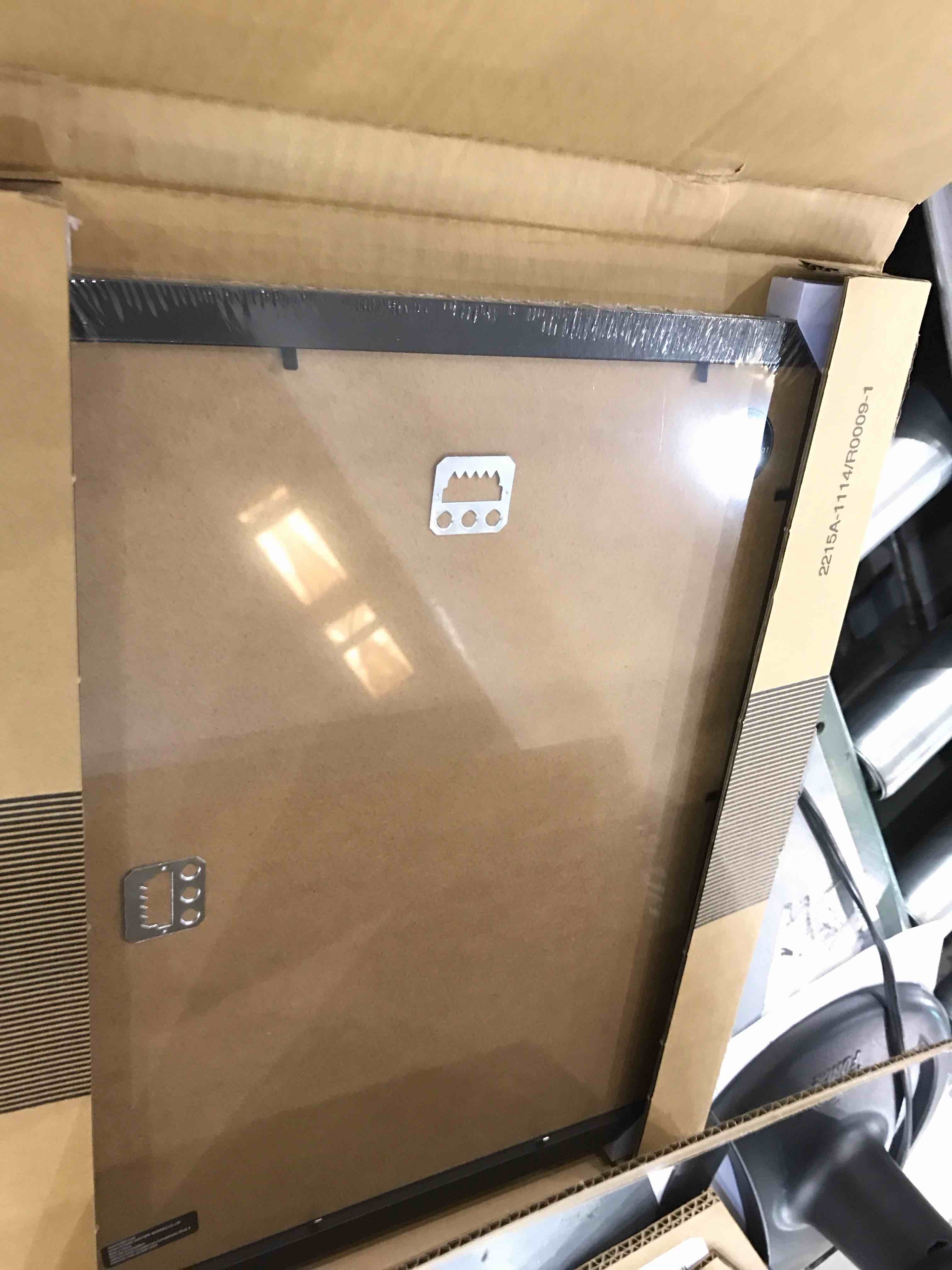https://s3.amazonaws.com/lotting-images-prod/BargainHunt/EXS01444546_1718908437119.jpeg
