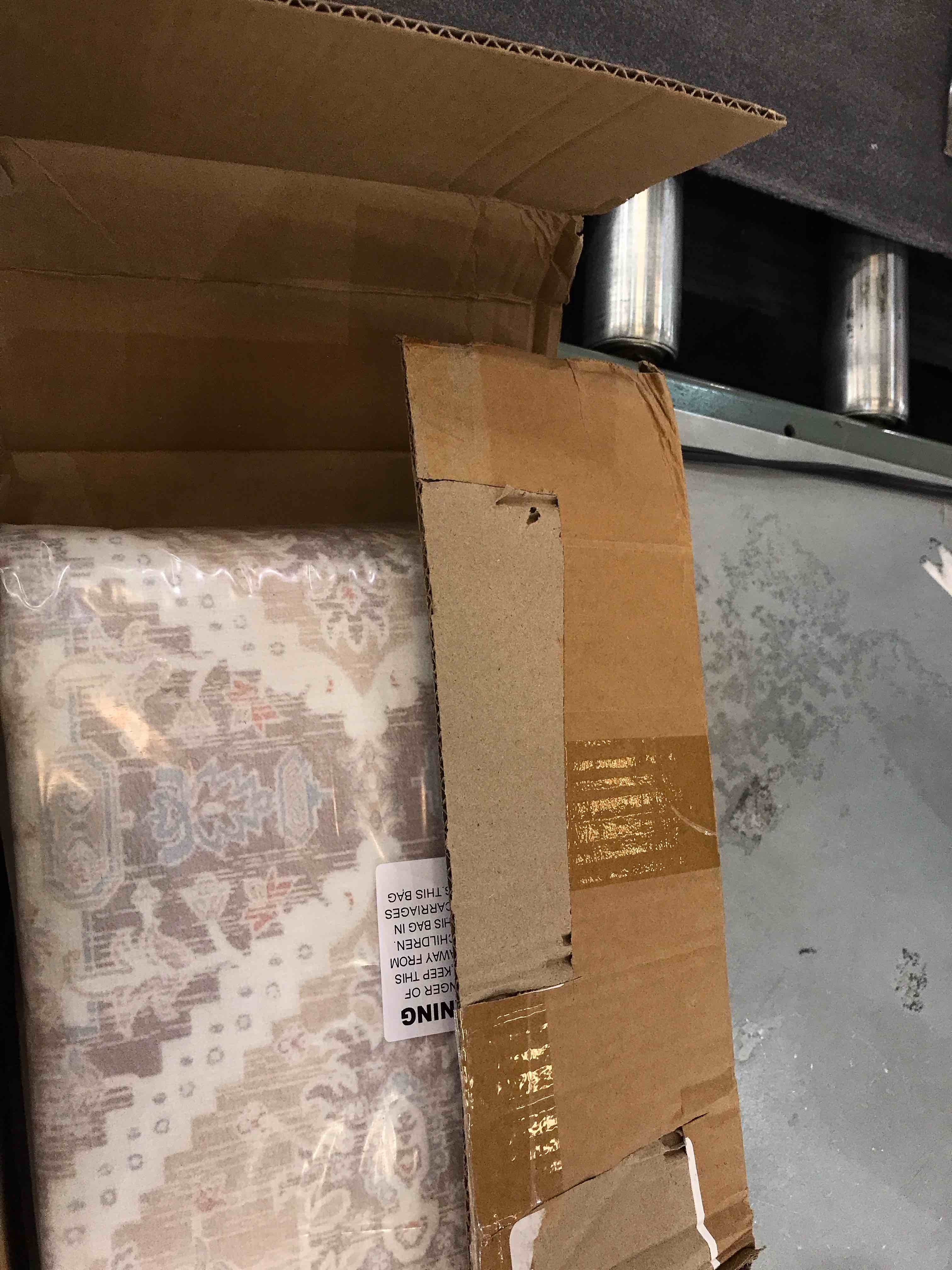https://s3.amazonaws.com/lotting-images-prod/BargainHunt/EXS01444546_1718908534484.jpeg