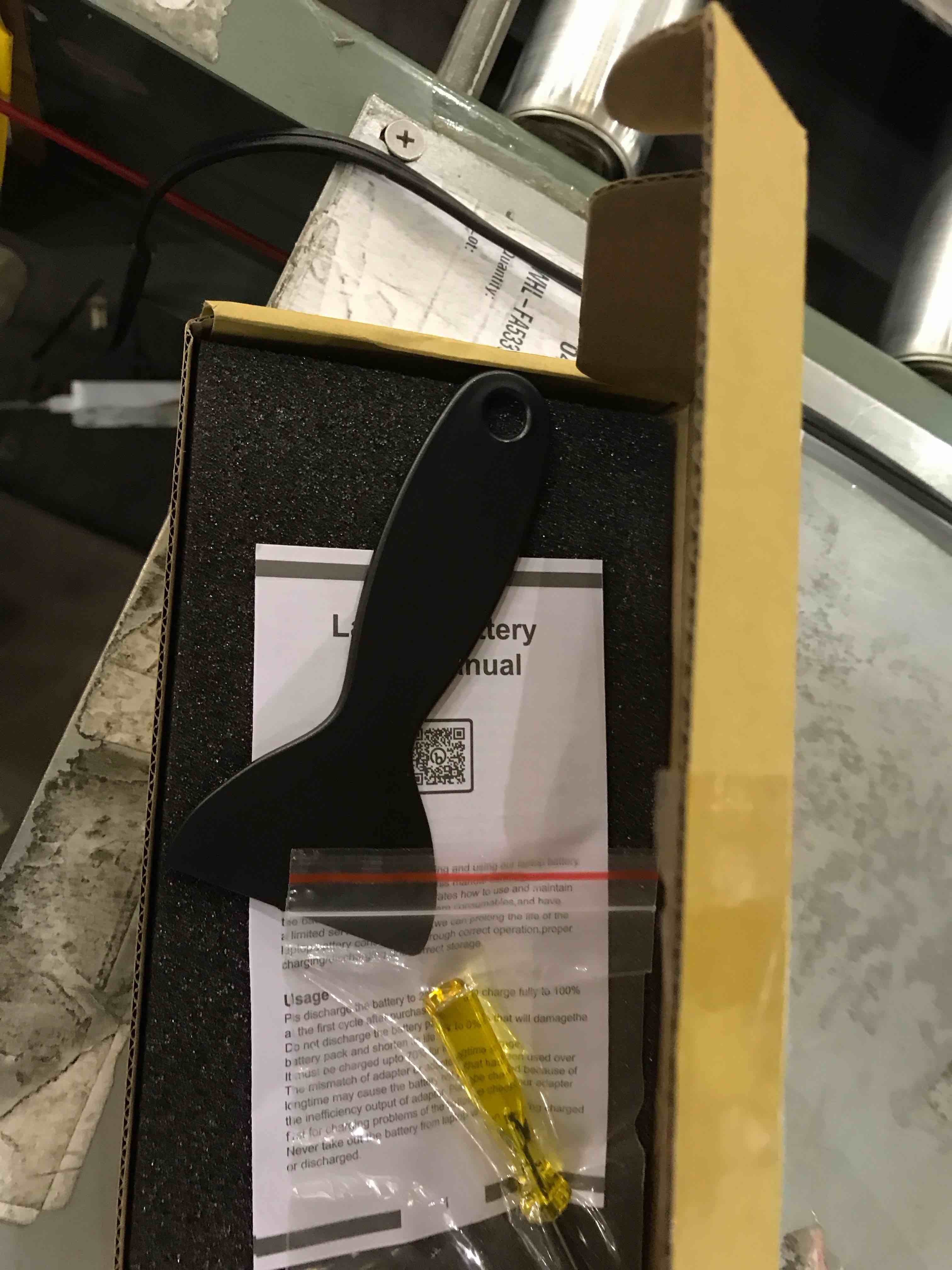 https://s3.amazonaws.com/lotting-images-prod/BargainHunt/EXS01444551_1718909077807.jpeg