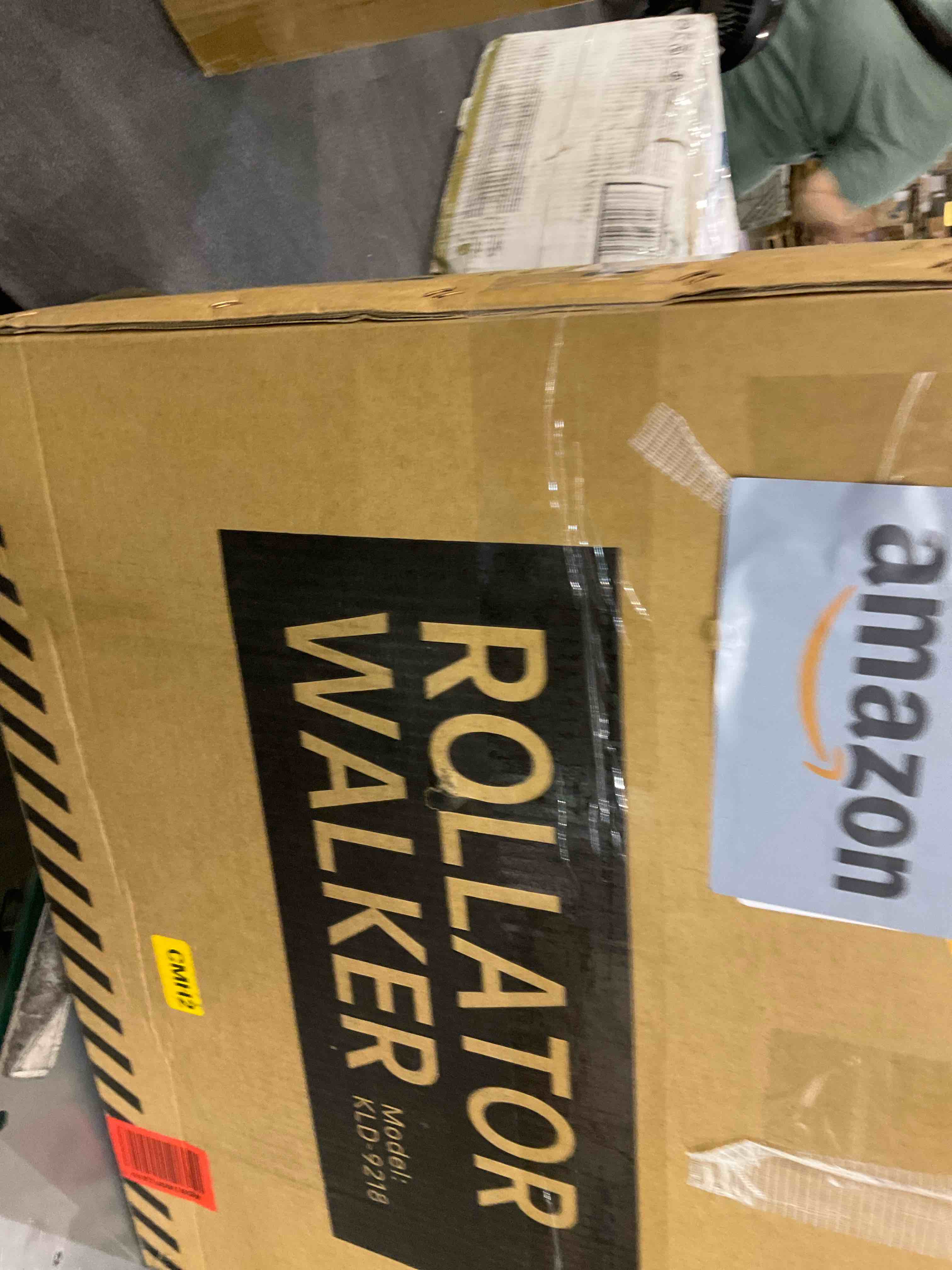 https://s3.amazonaws.com/lotting-images-prod/BargainHunt/EXS01444777_1719314230273.jpeg