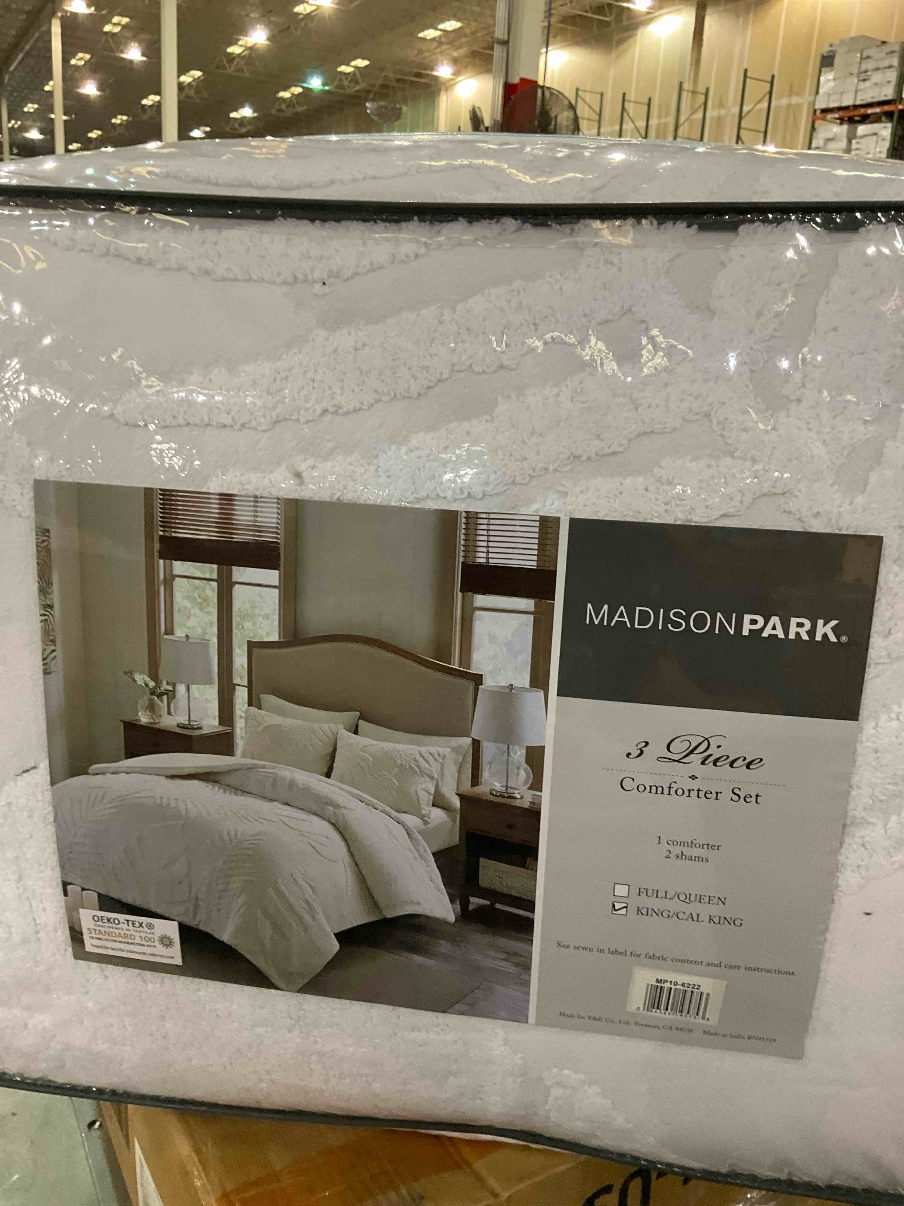 https://s3.amazonaws.com/lotting-images-prod/BargainHunt/EXS01445043_1717694935927.jpeg