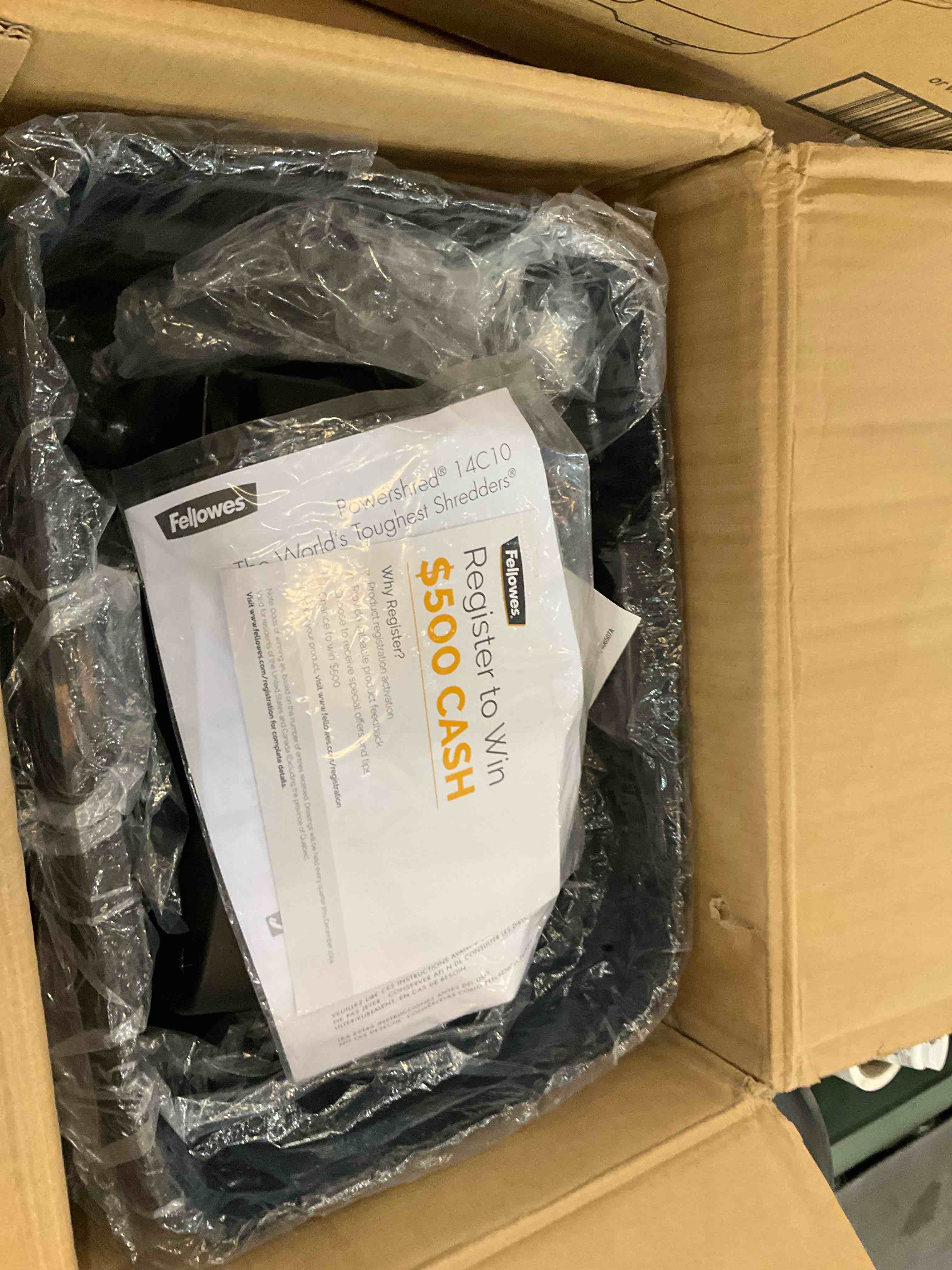 https://s3.amazonaws.com/lotting-images-prod/BargainHunt/EXS01445585_1717437082346.jpeg